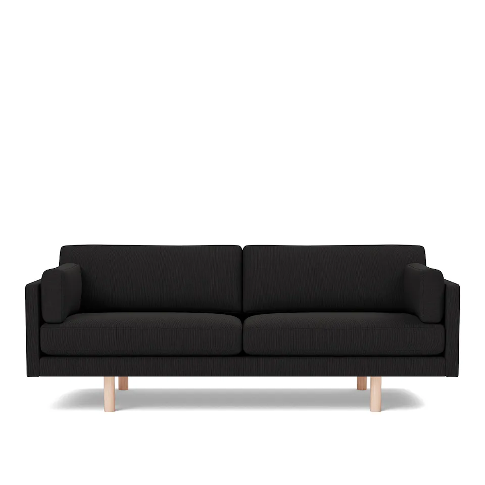 EJ220 2062 3-Seater Sofa