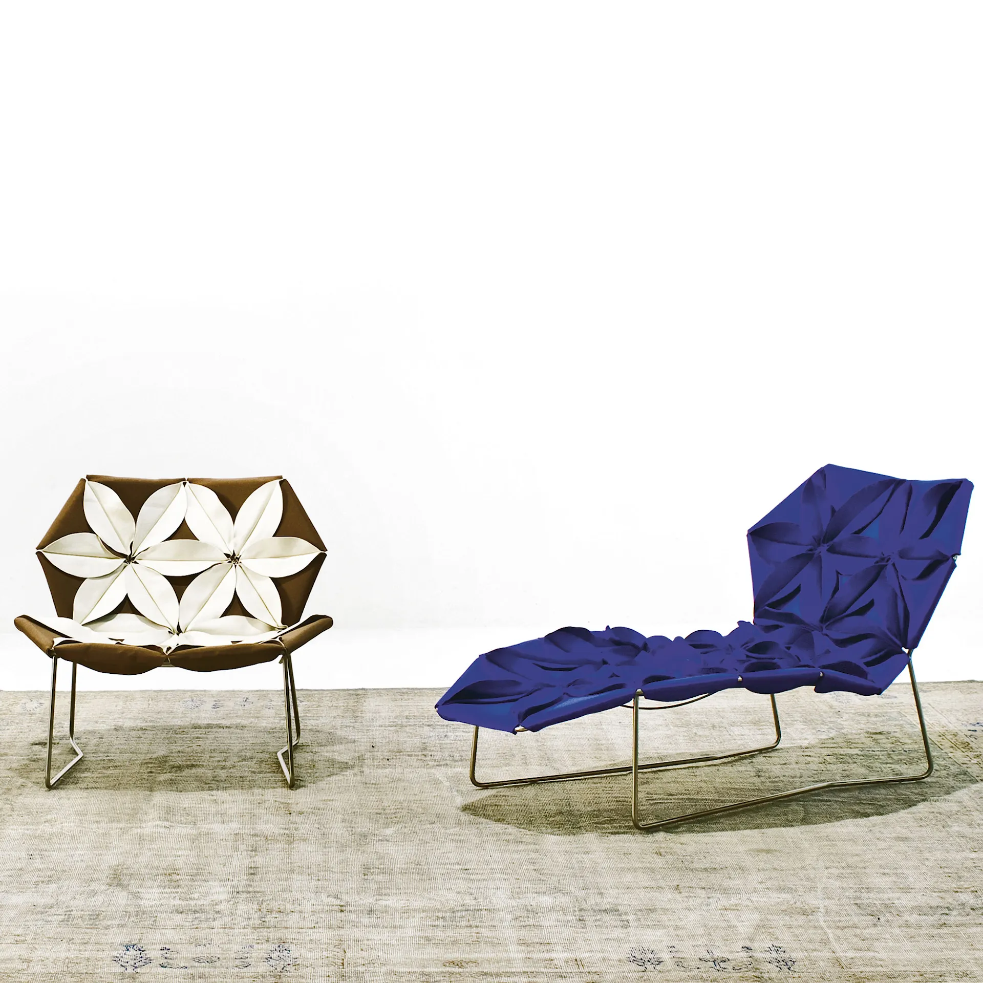 Antibodi Chaise Longue With Flowers - Moroso - Patricia Urquiola - NO GA