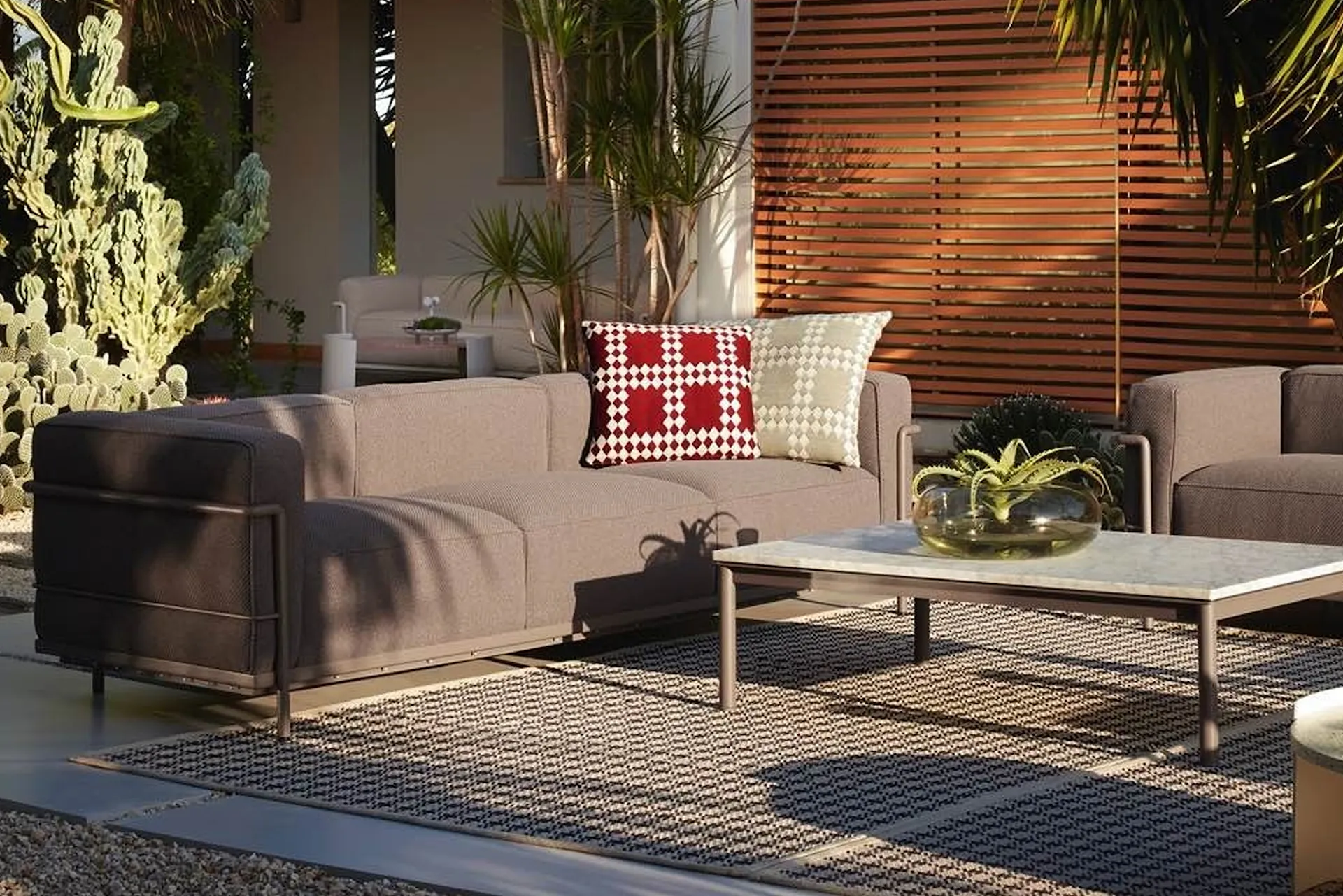 3 Outdoor Sofa - Cassina - Le Corbusier - NO GA