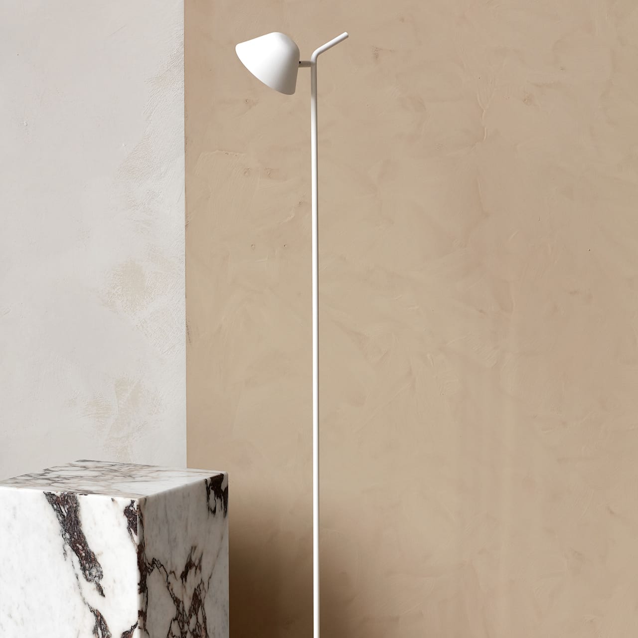 Peek Floor Lamp