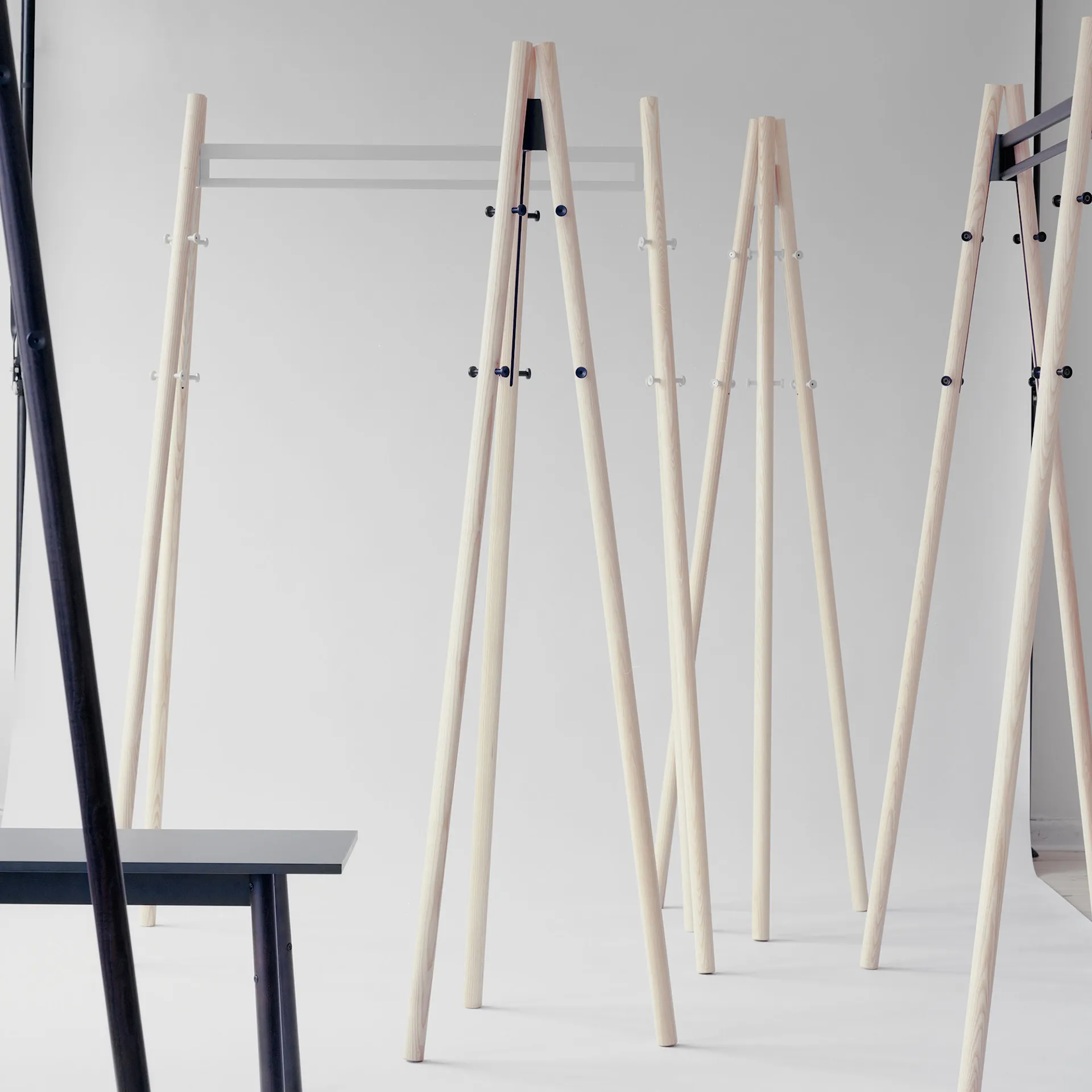 Kiila Coat Stand - Artek - NO GA