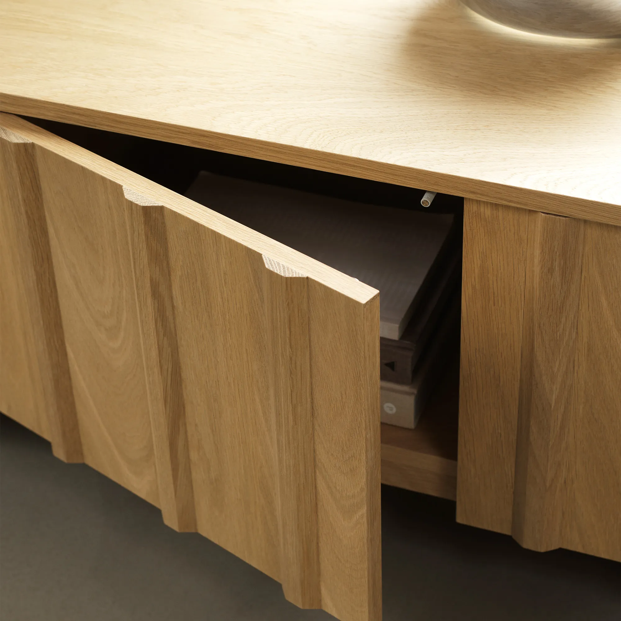 Rib Sideboard Low