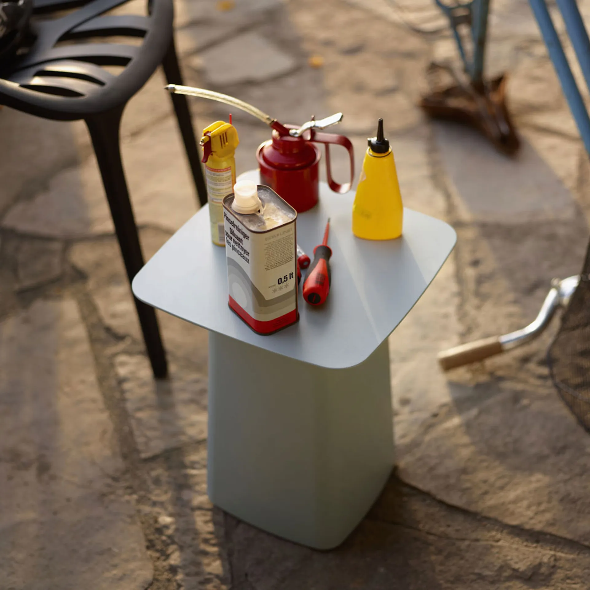 Metal Side Table Outdoor - Vitra - Ronan & Erwan Bouroullec - NO GA