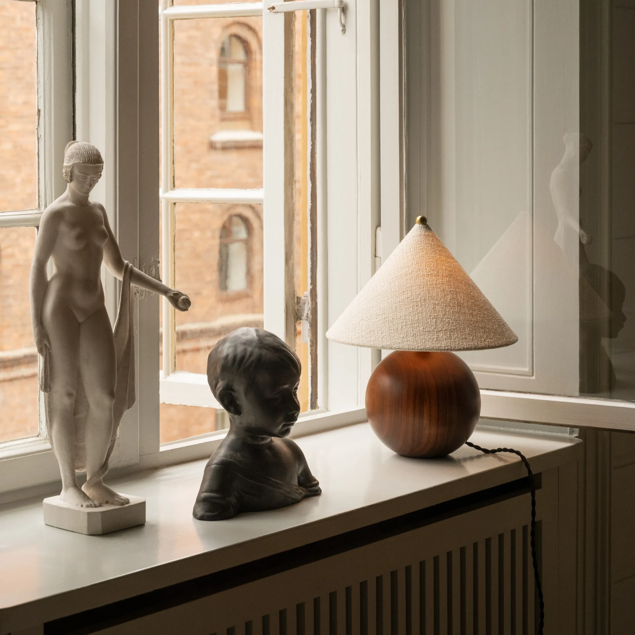 Sphere table lamp - 3
