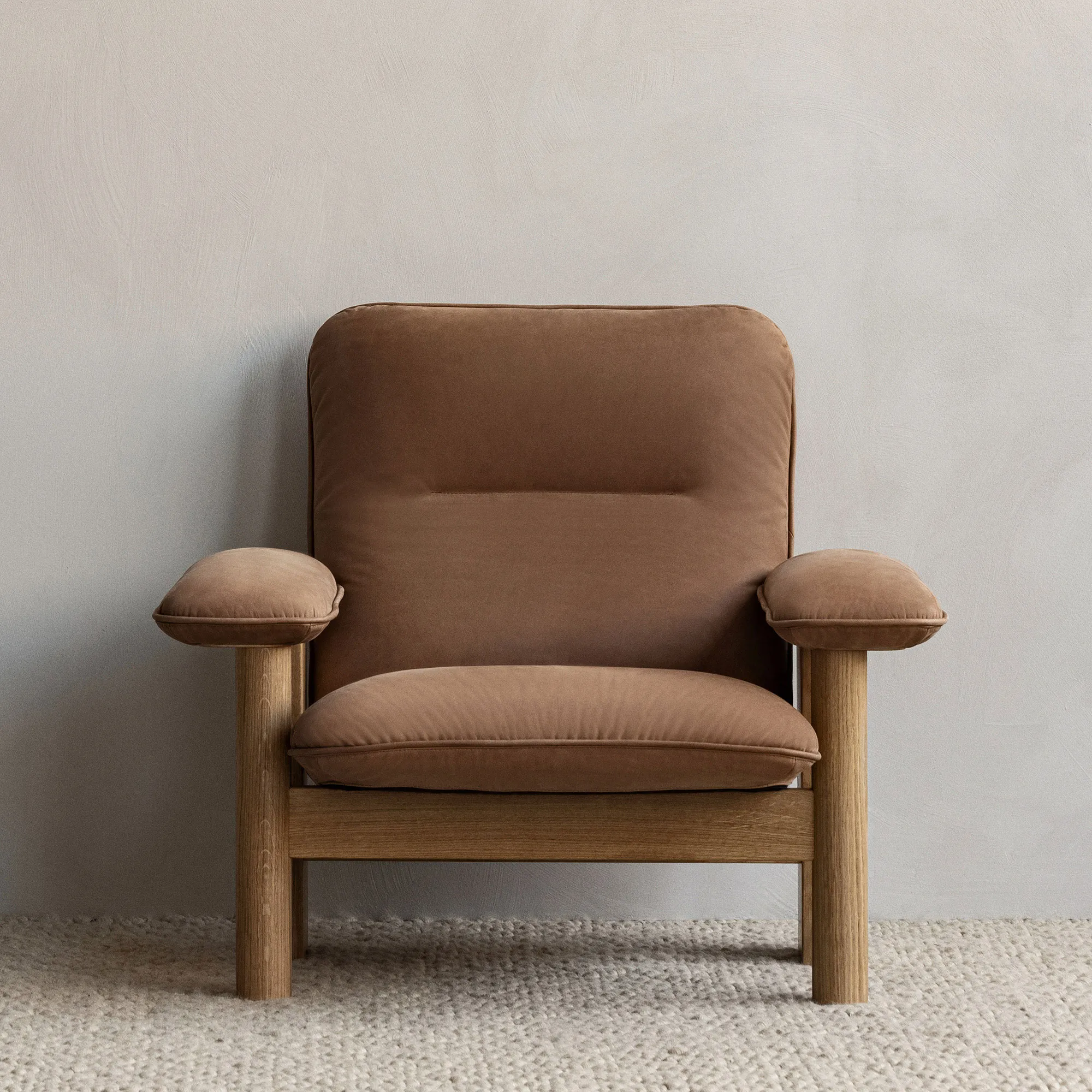Brasilia Lounge Chair Natural Oak