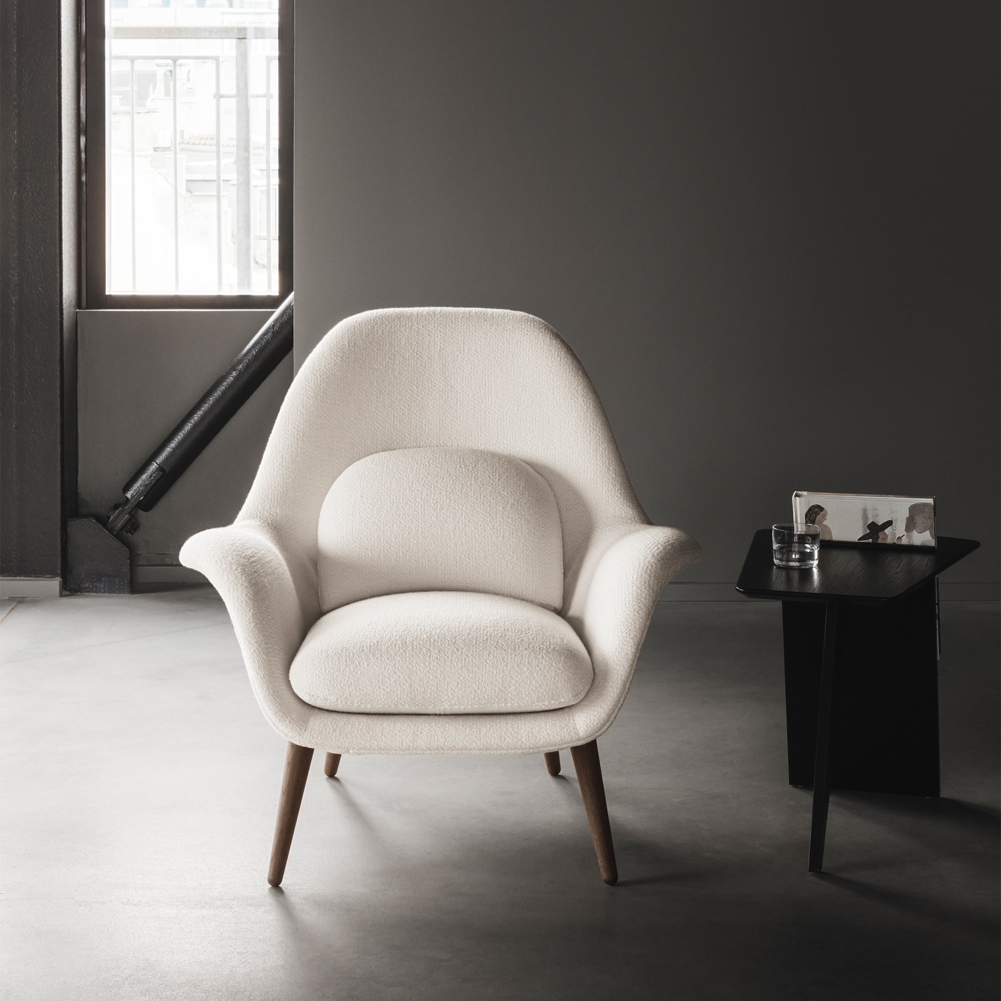 Buy Nidus Small Armchair From Maxalto | NO-GA.com