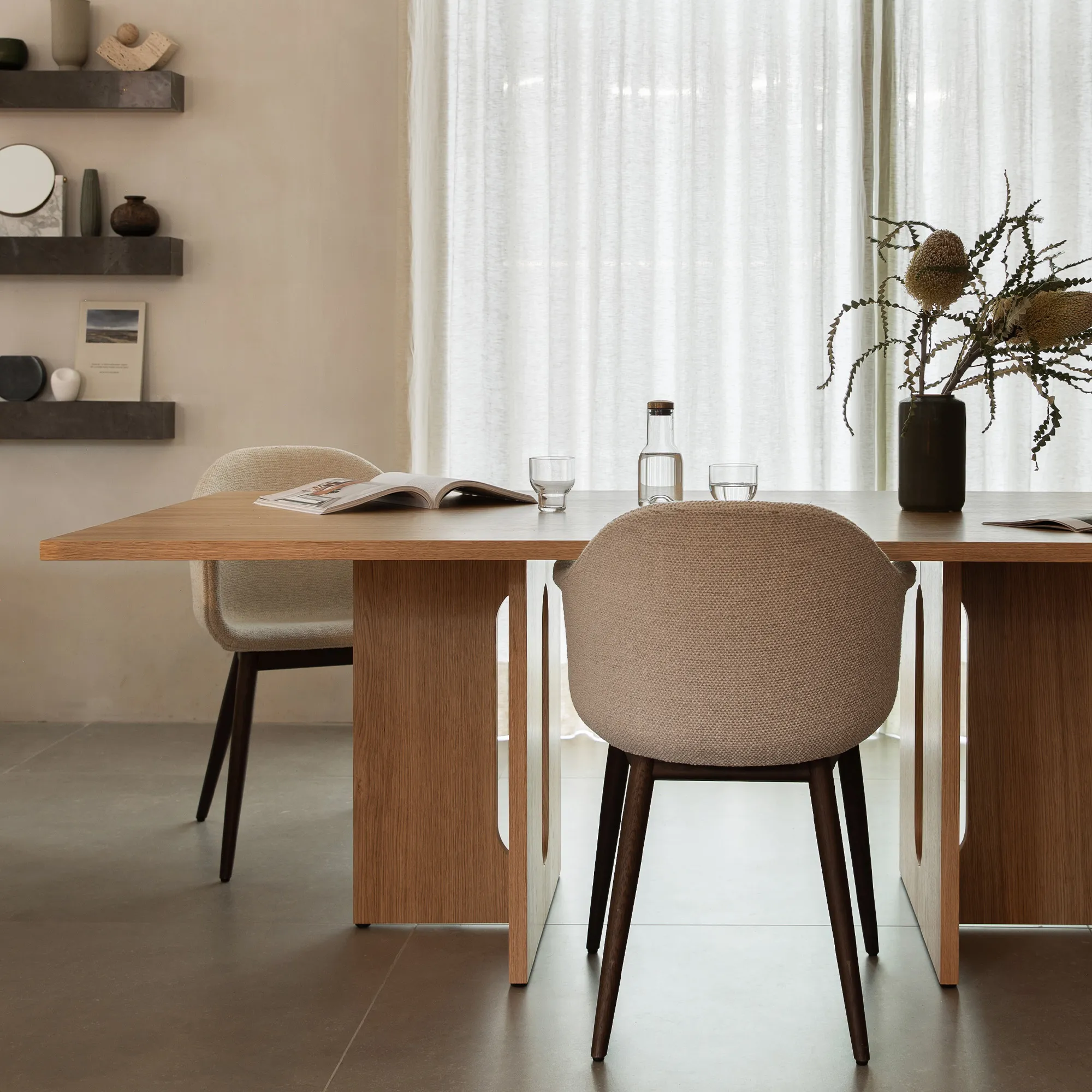 Androgyne Dining Table 210 cm