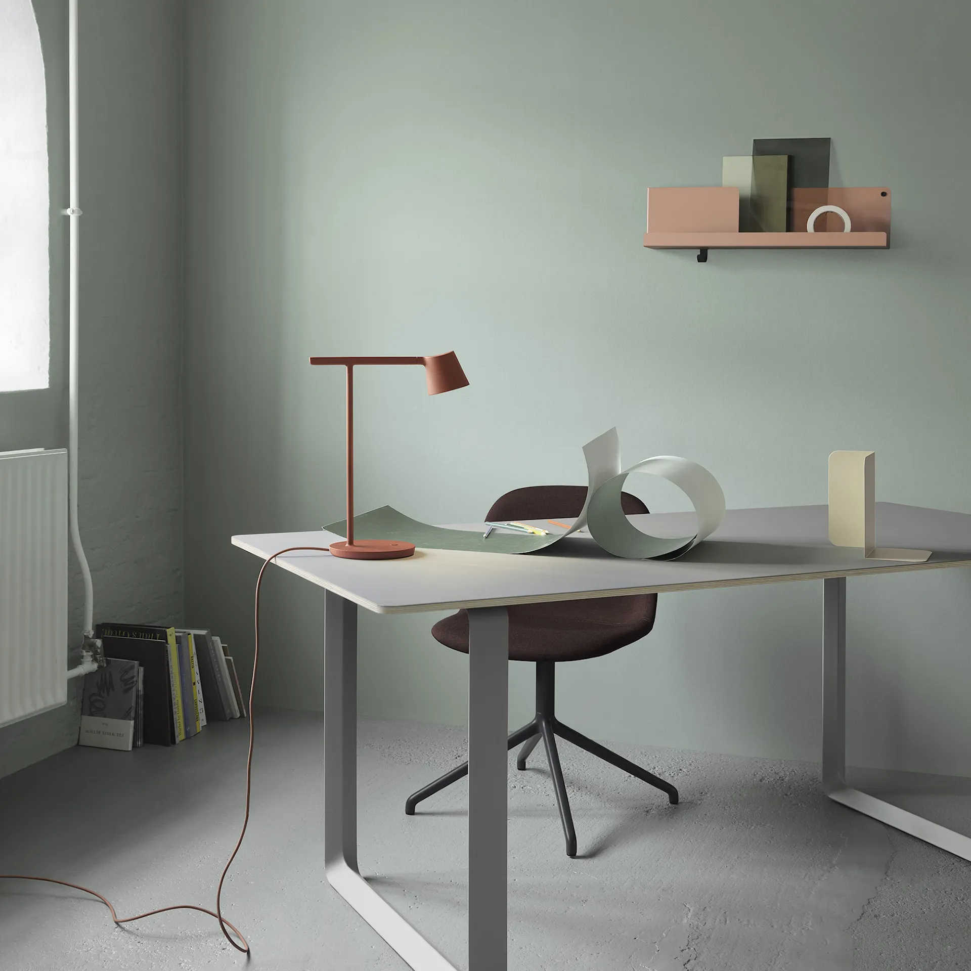 Tip Table Lamp - Muuto - NO GA