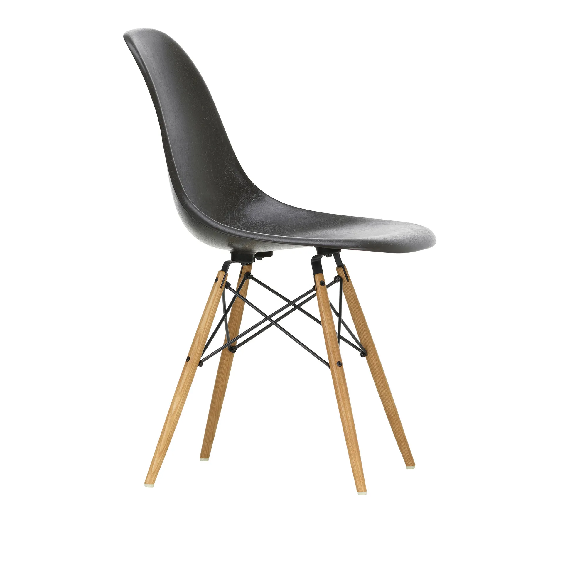 Eames Fiberglass Chair DSW - 1