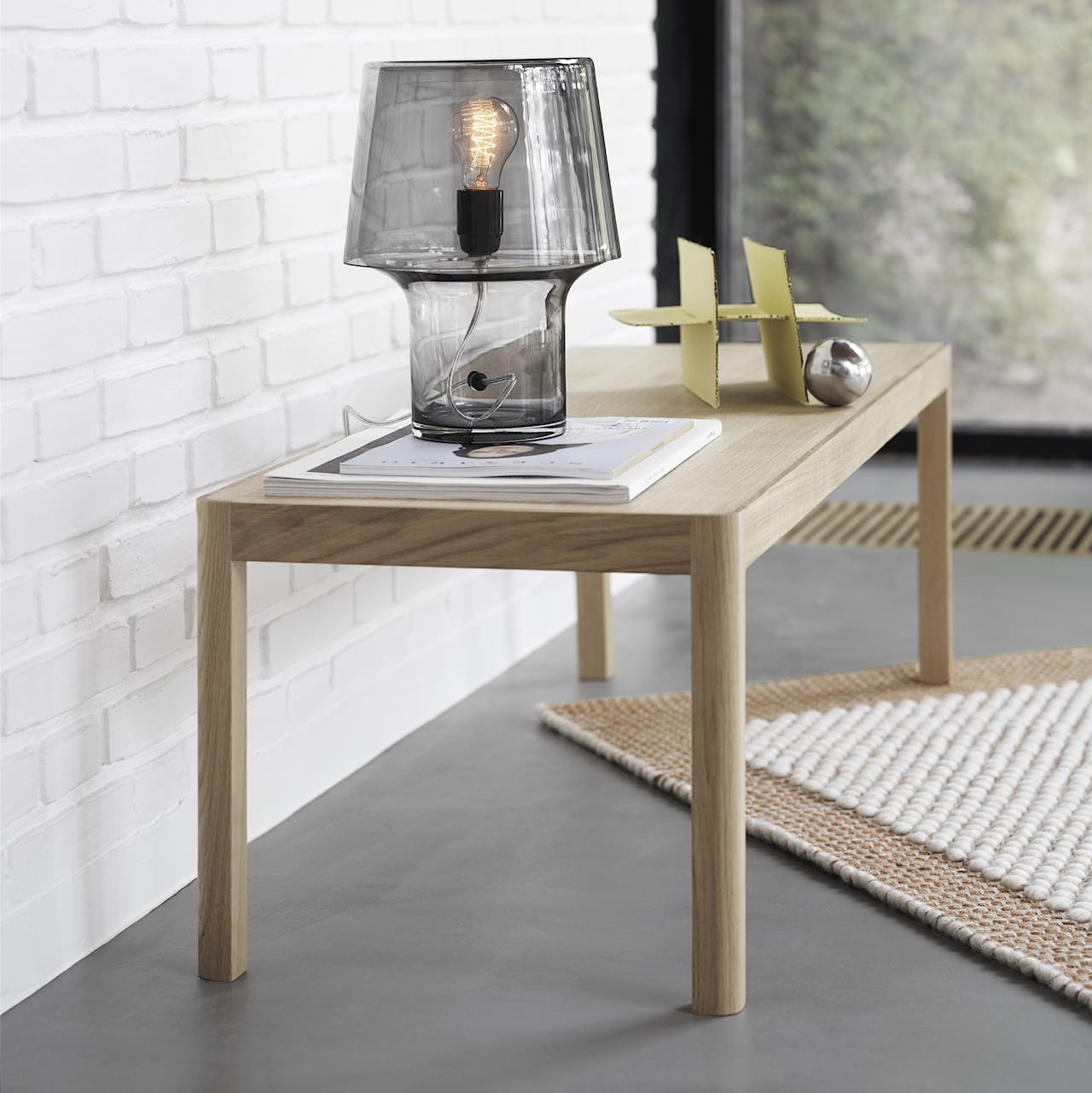 Köp Around Coffee Table - Large från Muuto | Nordiska Galleriet