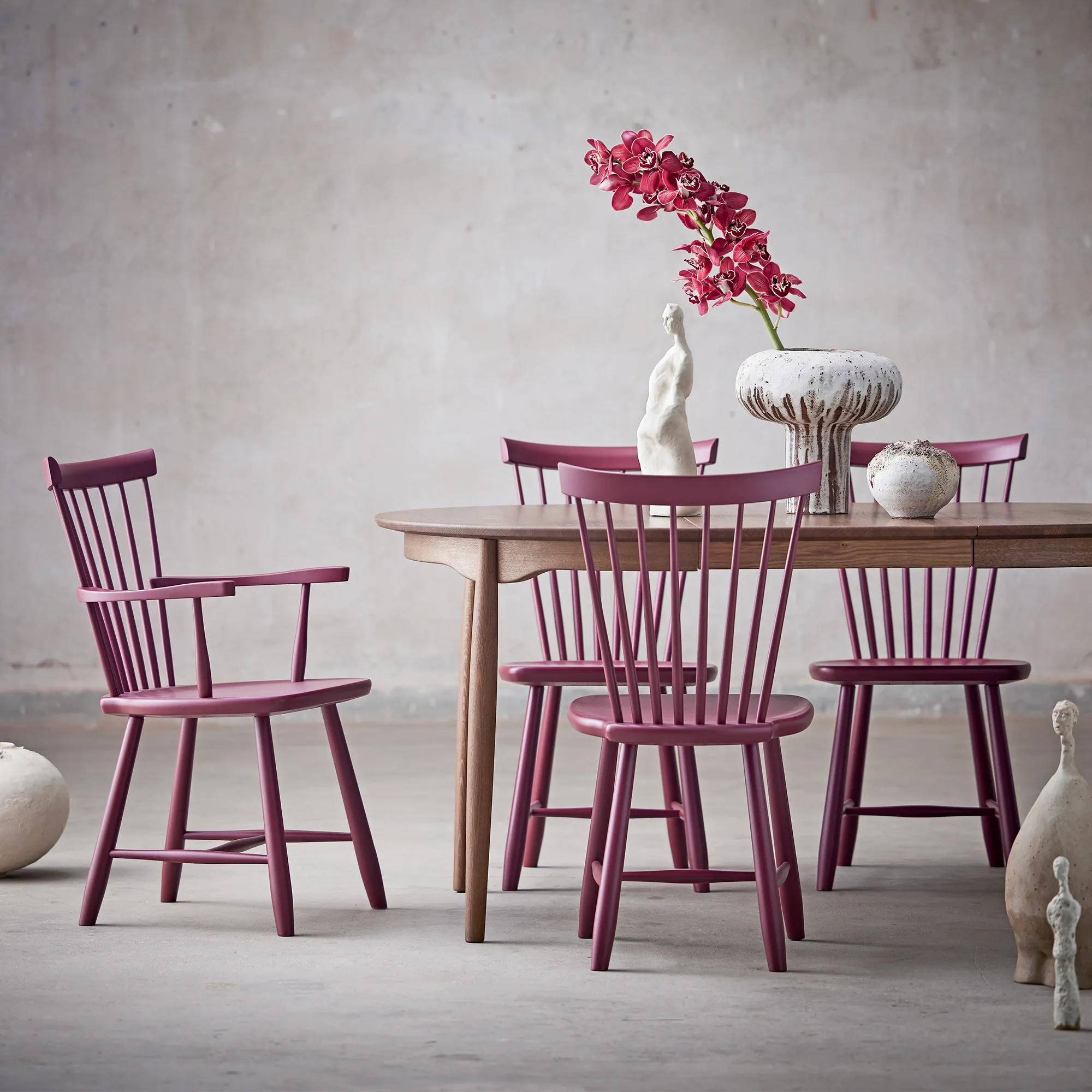 Carl dining table Ø115 cm extendable without insert leaf - 15