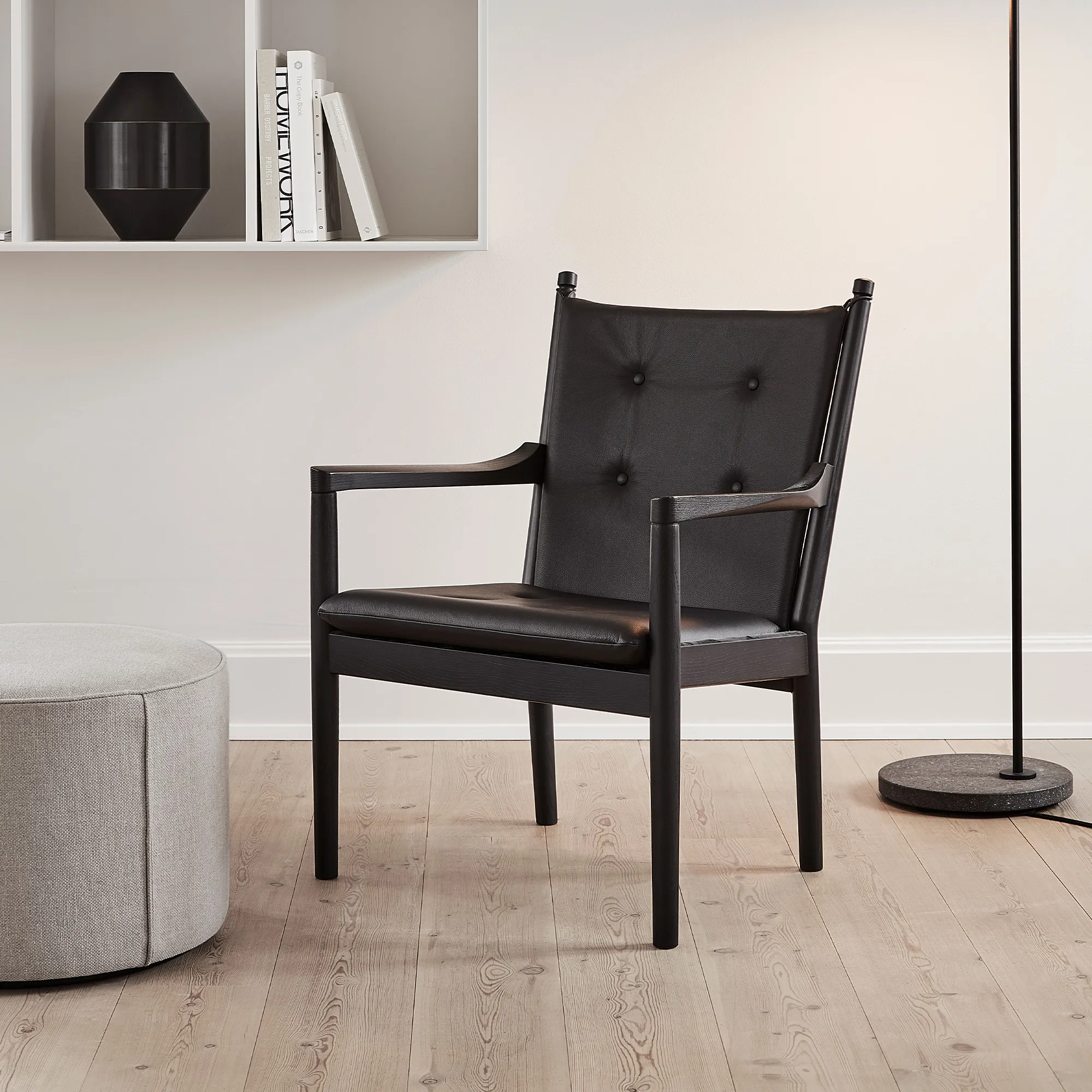 Wegner 1788 Lounge Chair - 3