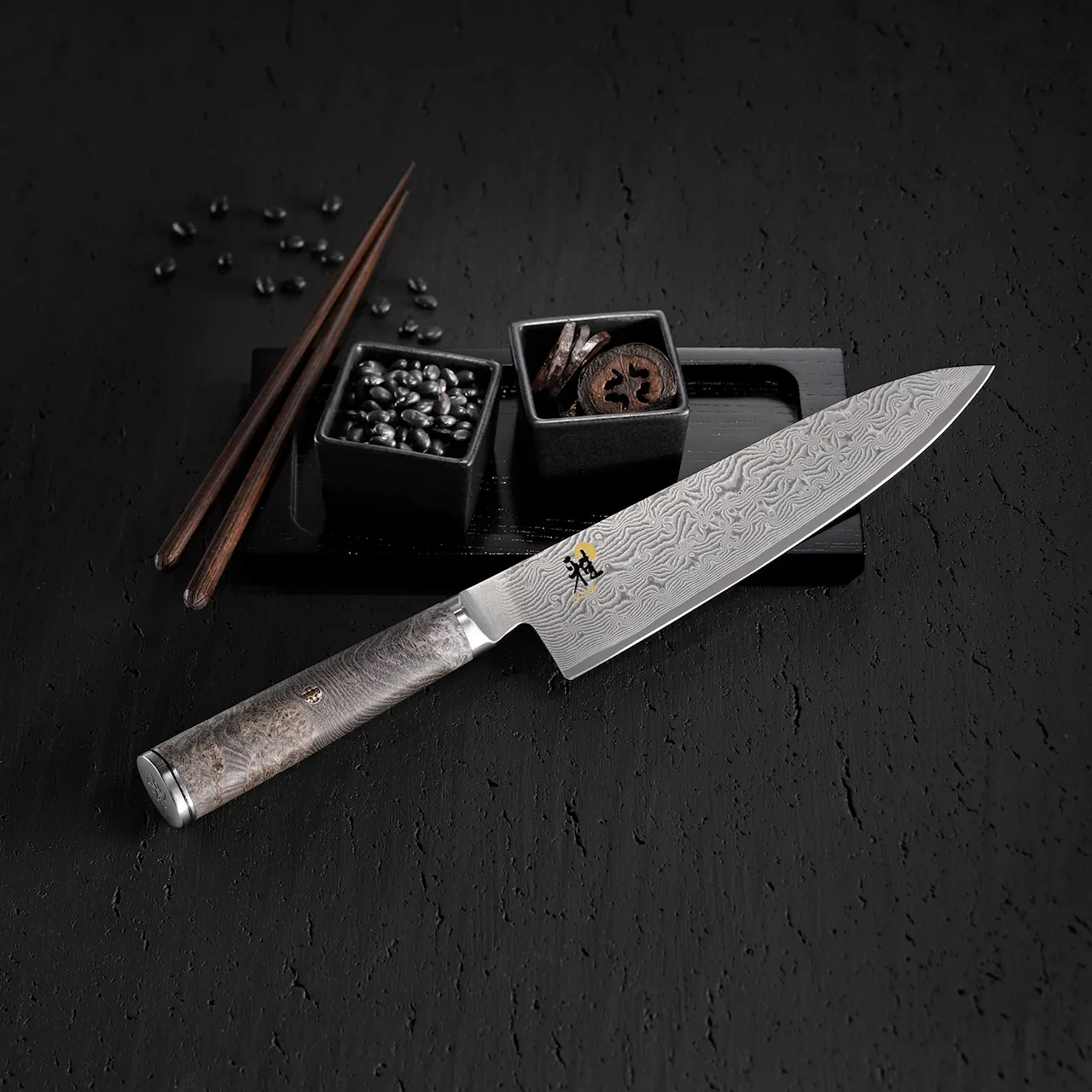 Black 5000MCD 67 Santoku 18 cm