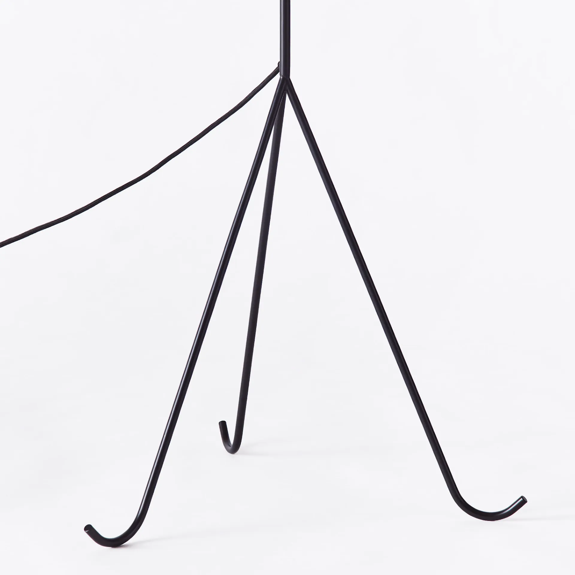 Geraldine Floor Lamp - Dusty Deco - NO GA