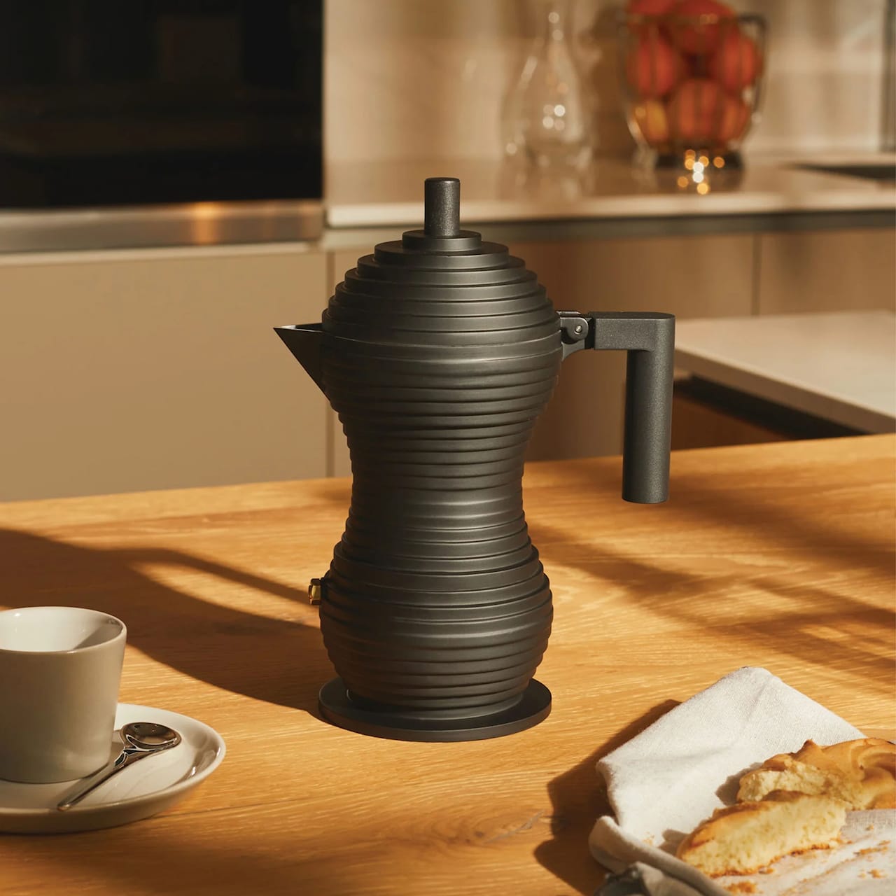 Pulcina Coffee maker Black