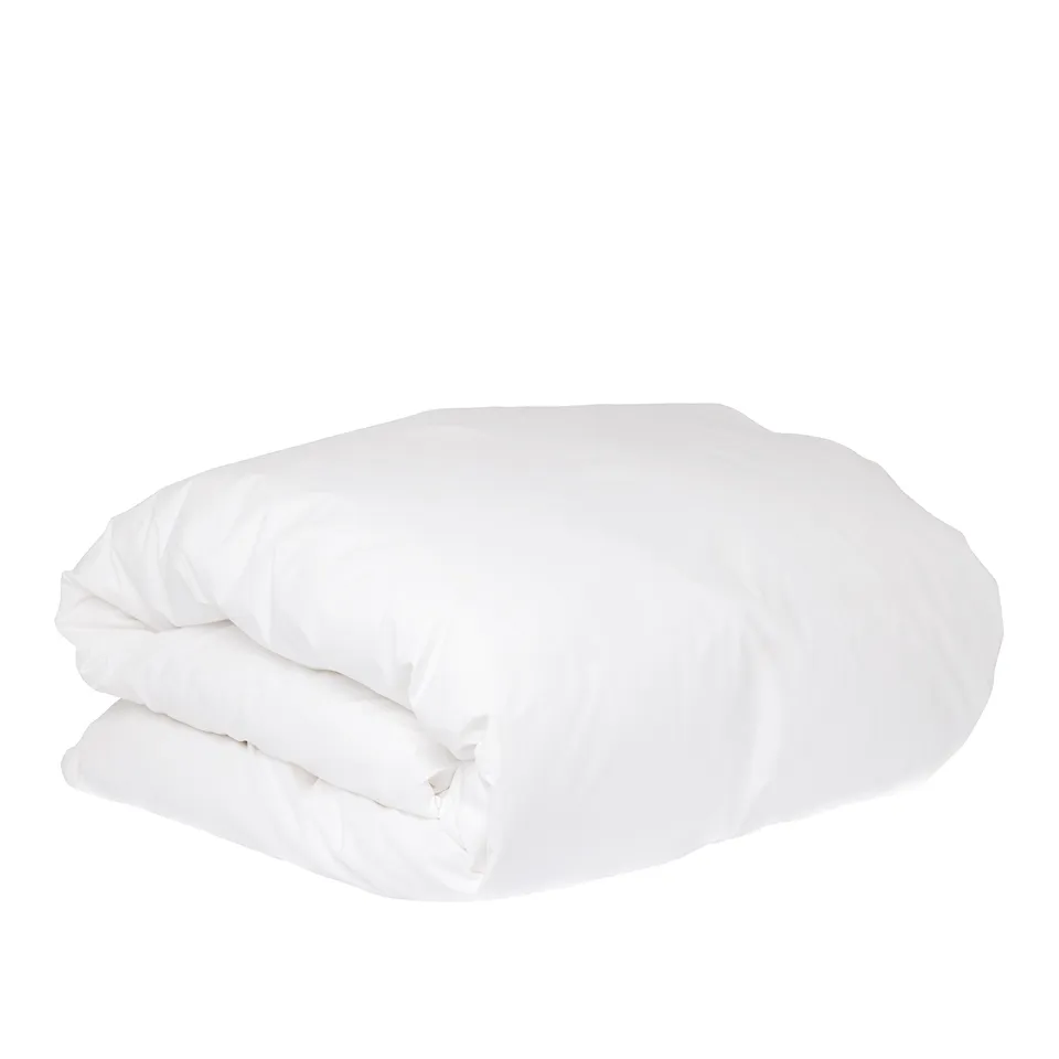 Benevola Duvet Cover White