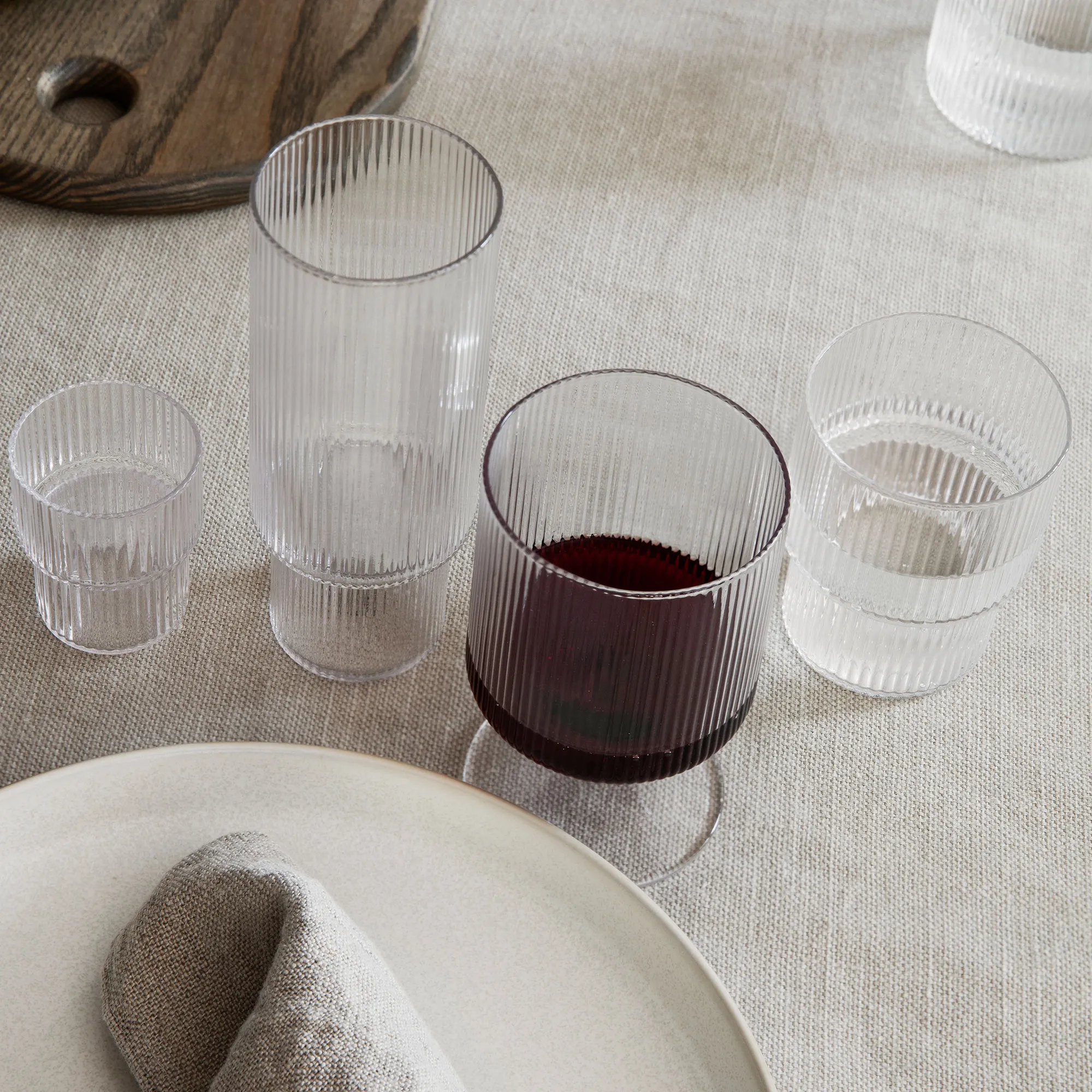Ripple Wine Glasses Set of 2 - 3