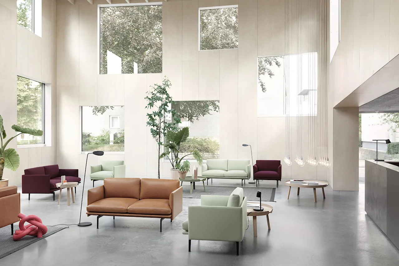 Outline 2-personers sofa sort stel