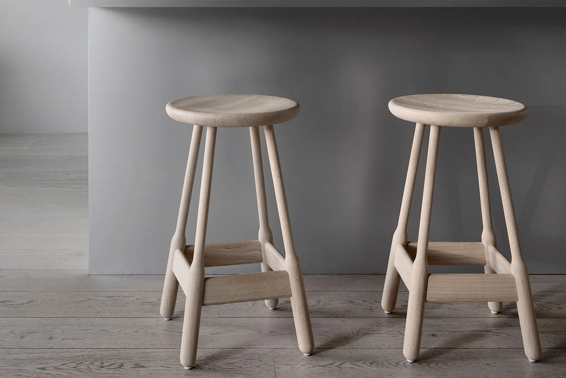 Albert Bar Stool - Massproductions - Chris Martin - NO GA