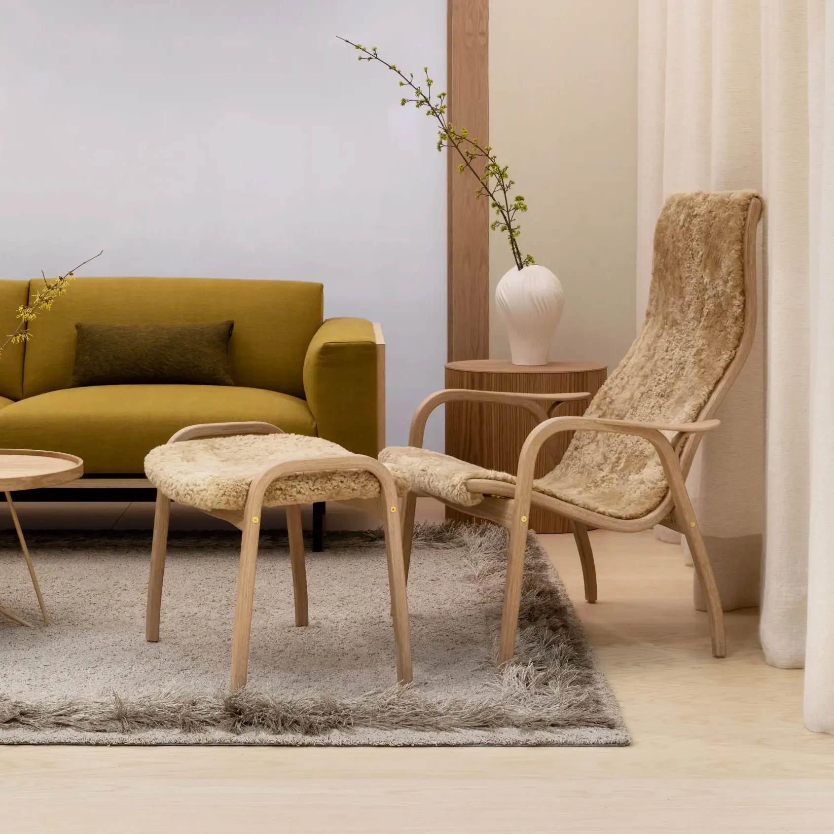 Lamino footstool - 8
