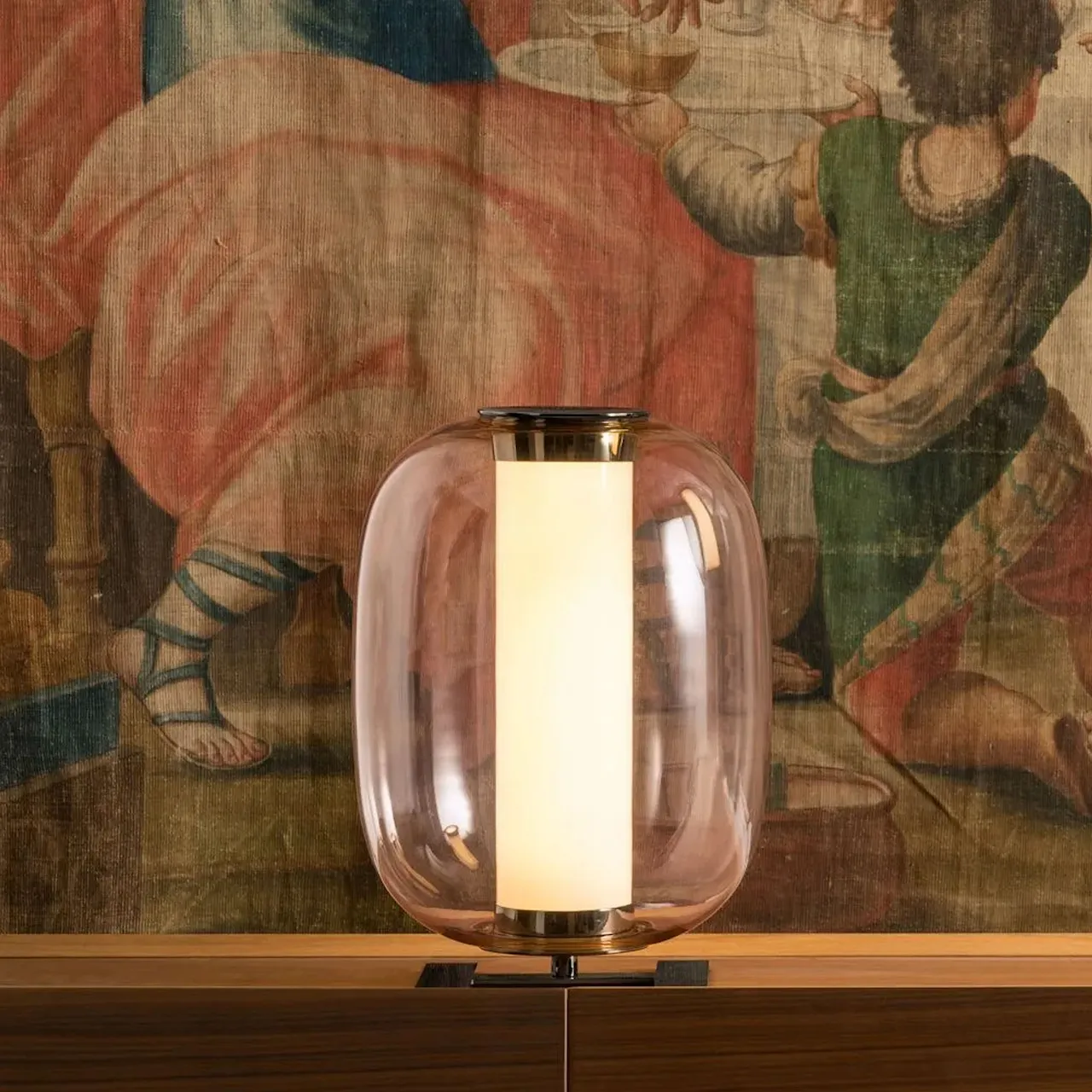 Meridiano Table Lamp