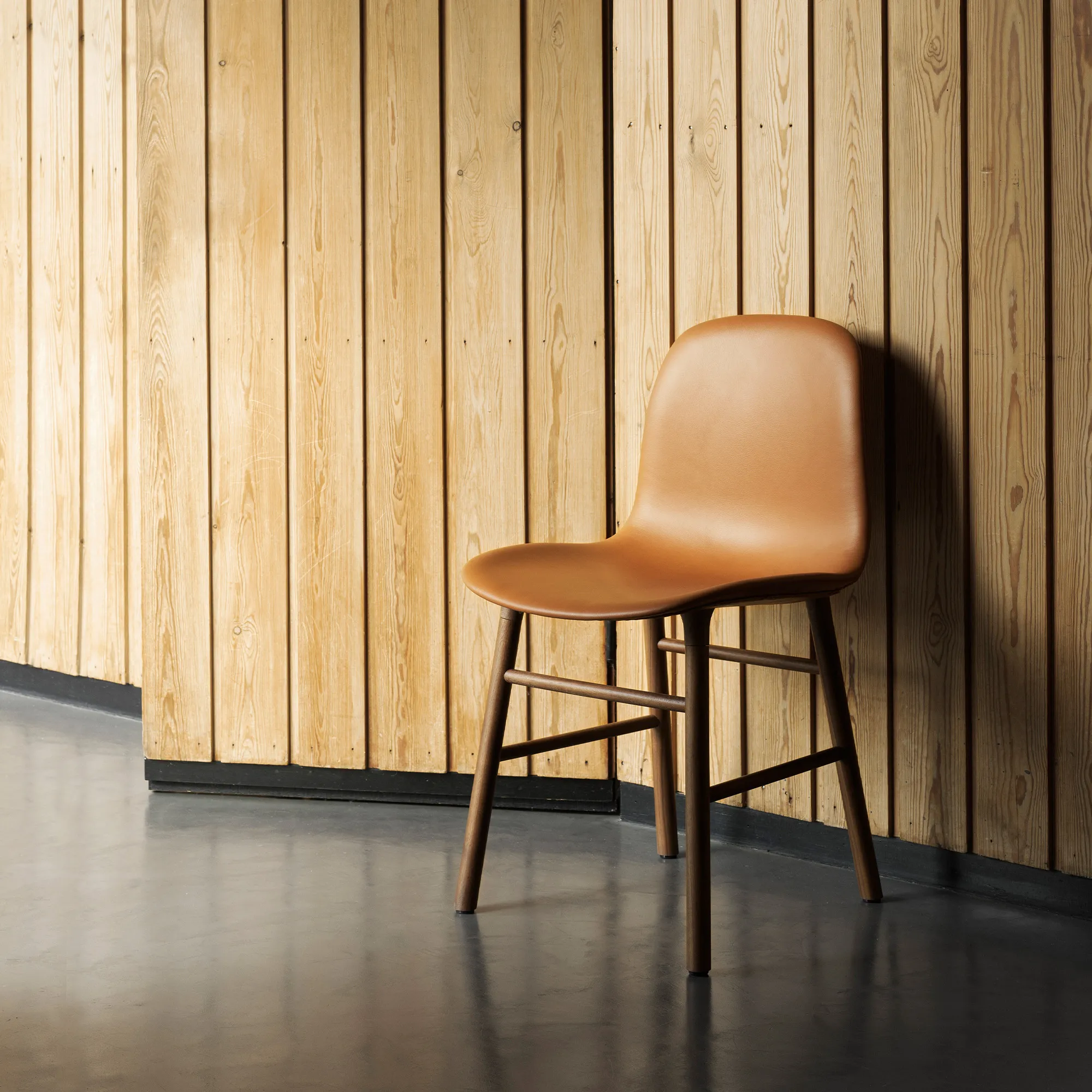 Form Chair Full Upholstery Oak - 6