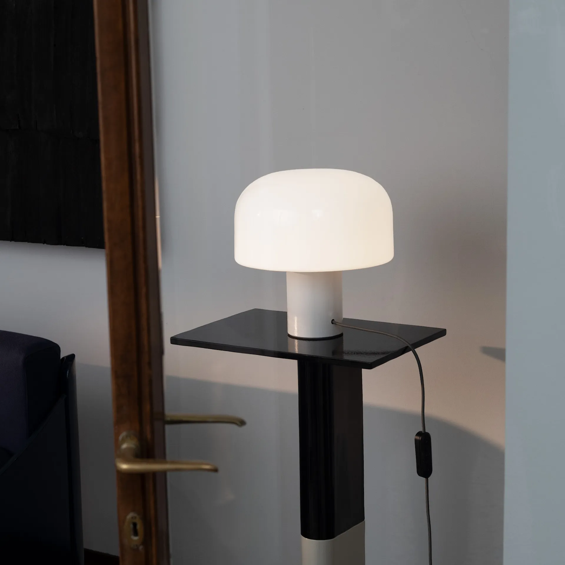 Bellhop Glass T table lamp - Flos - Barber & Osgerby  - NO GA