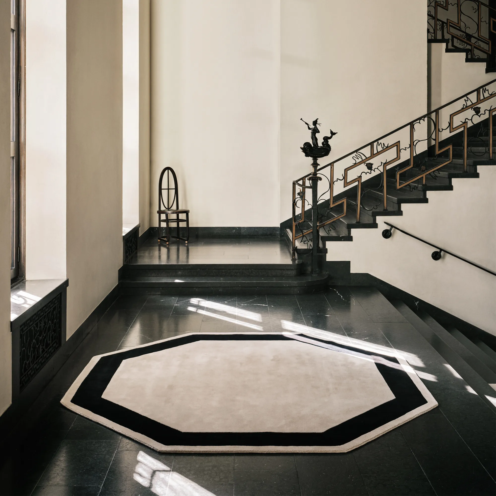 Grace 05 Octagon wool rug - 2