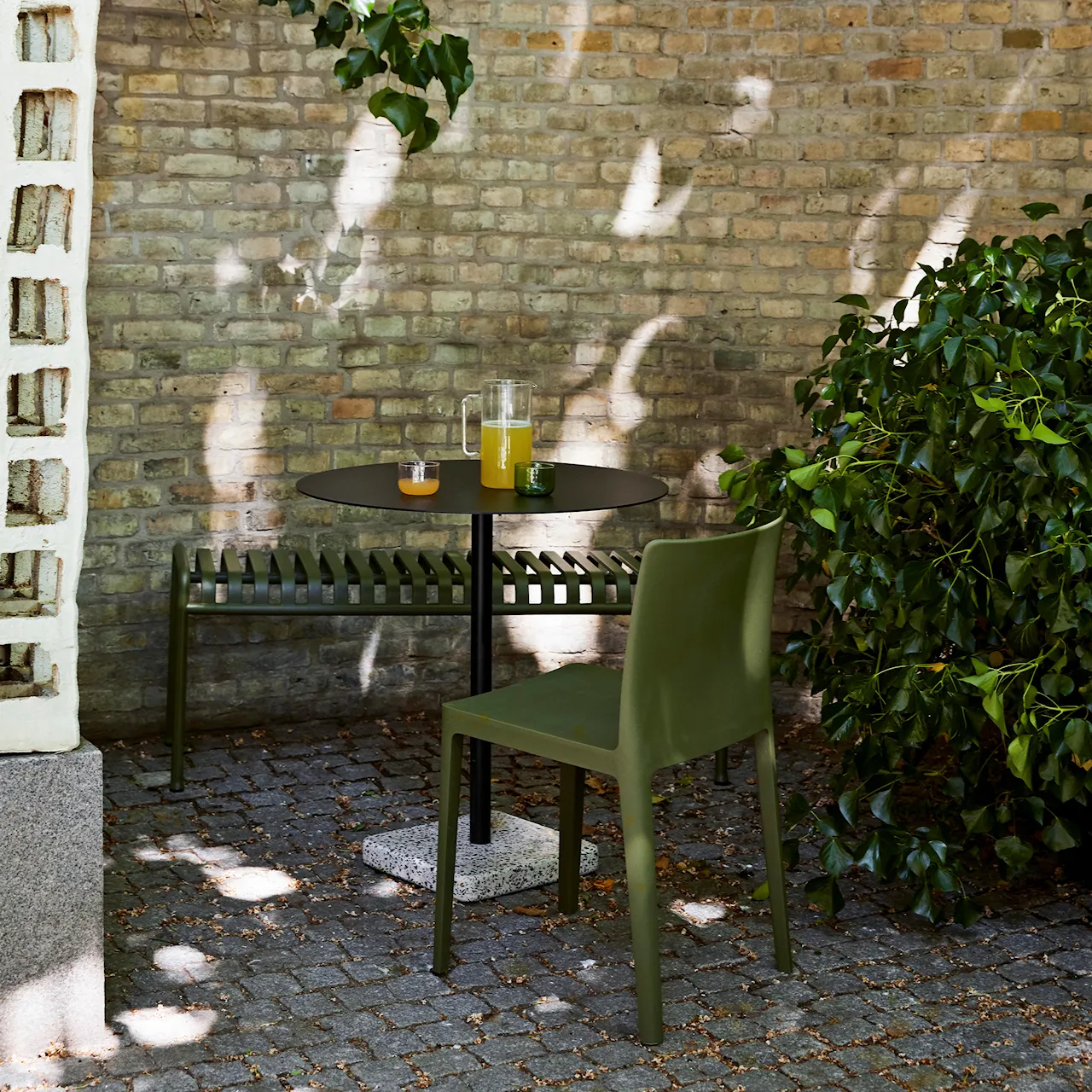 Terrazzo Outdoor Table Round