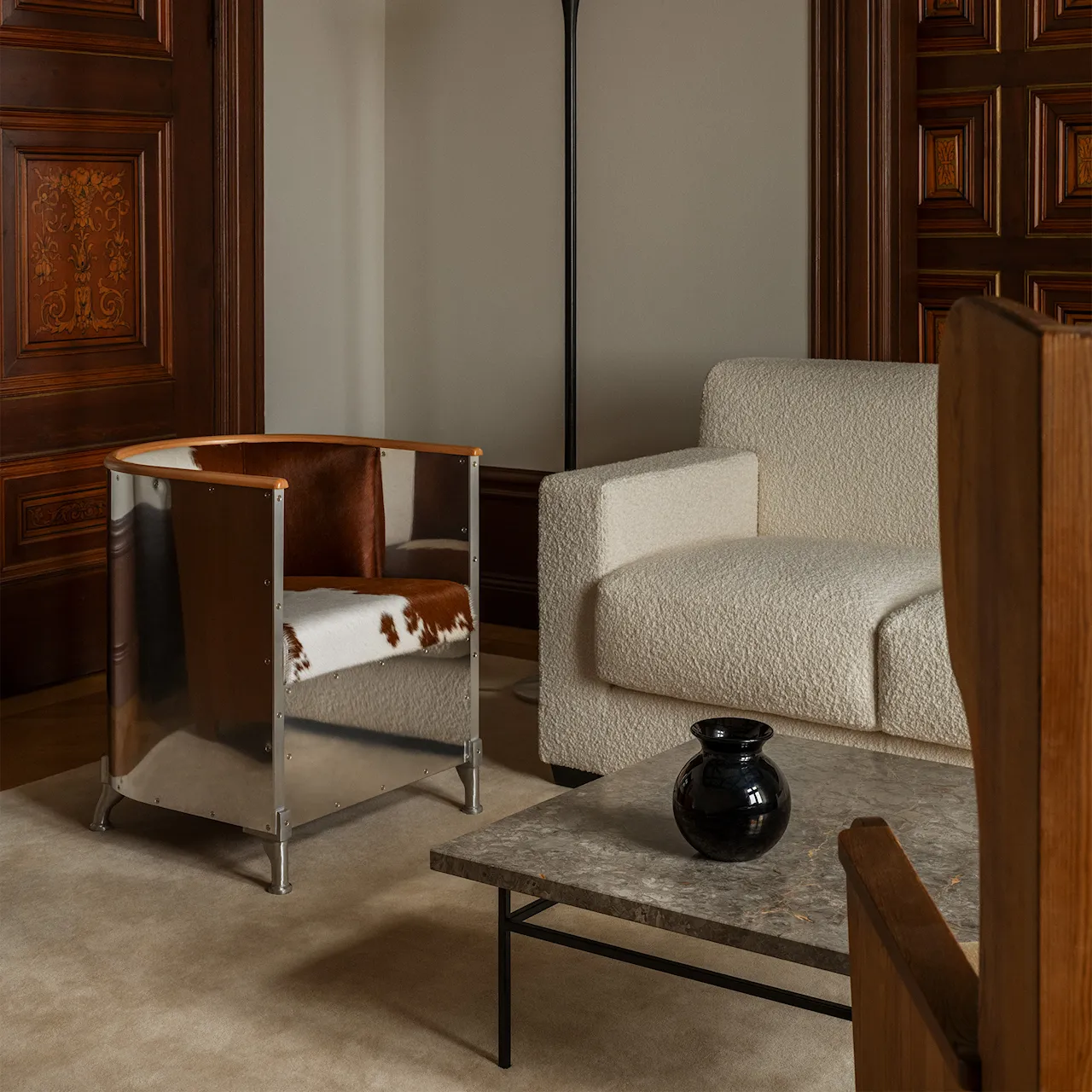 Aluminium Cowhide Exclusive Edition Brown/White
