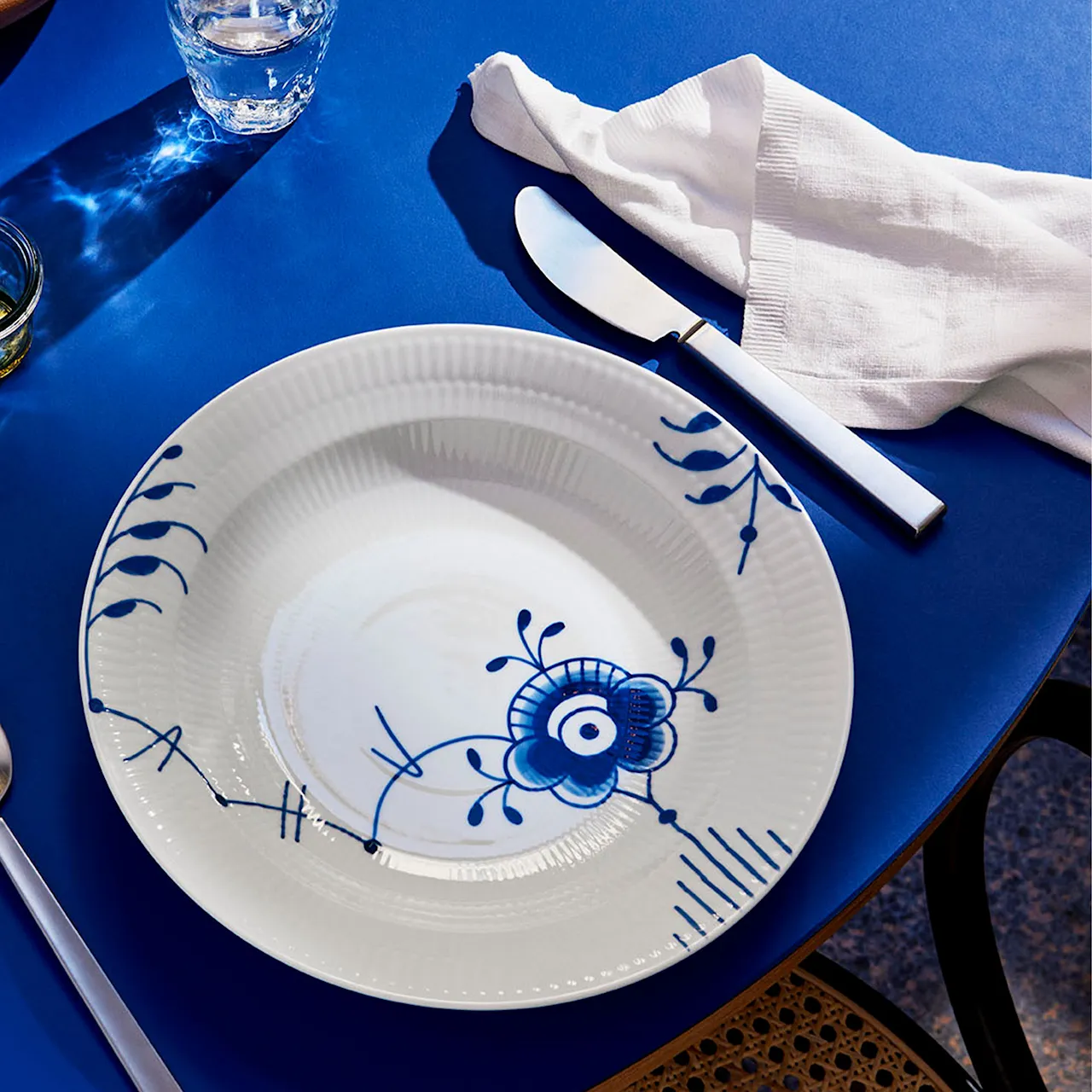 Blue Mega Deep Plate 27 cm