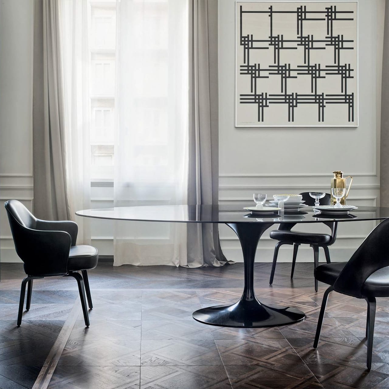 Saarinen Oval Table Black - Matbord