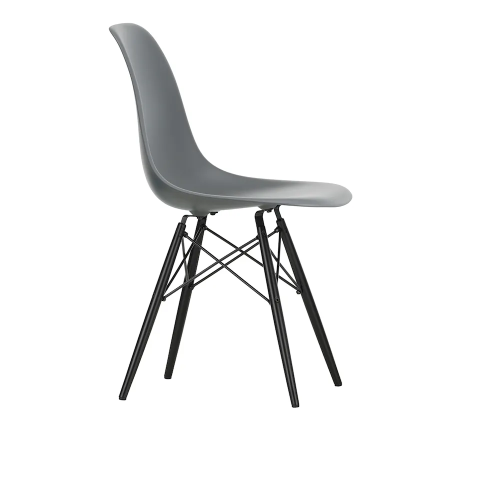 Eames RE Plastic Chair DSW tuoli Black Maple