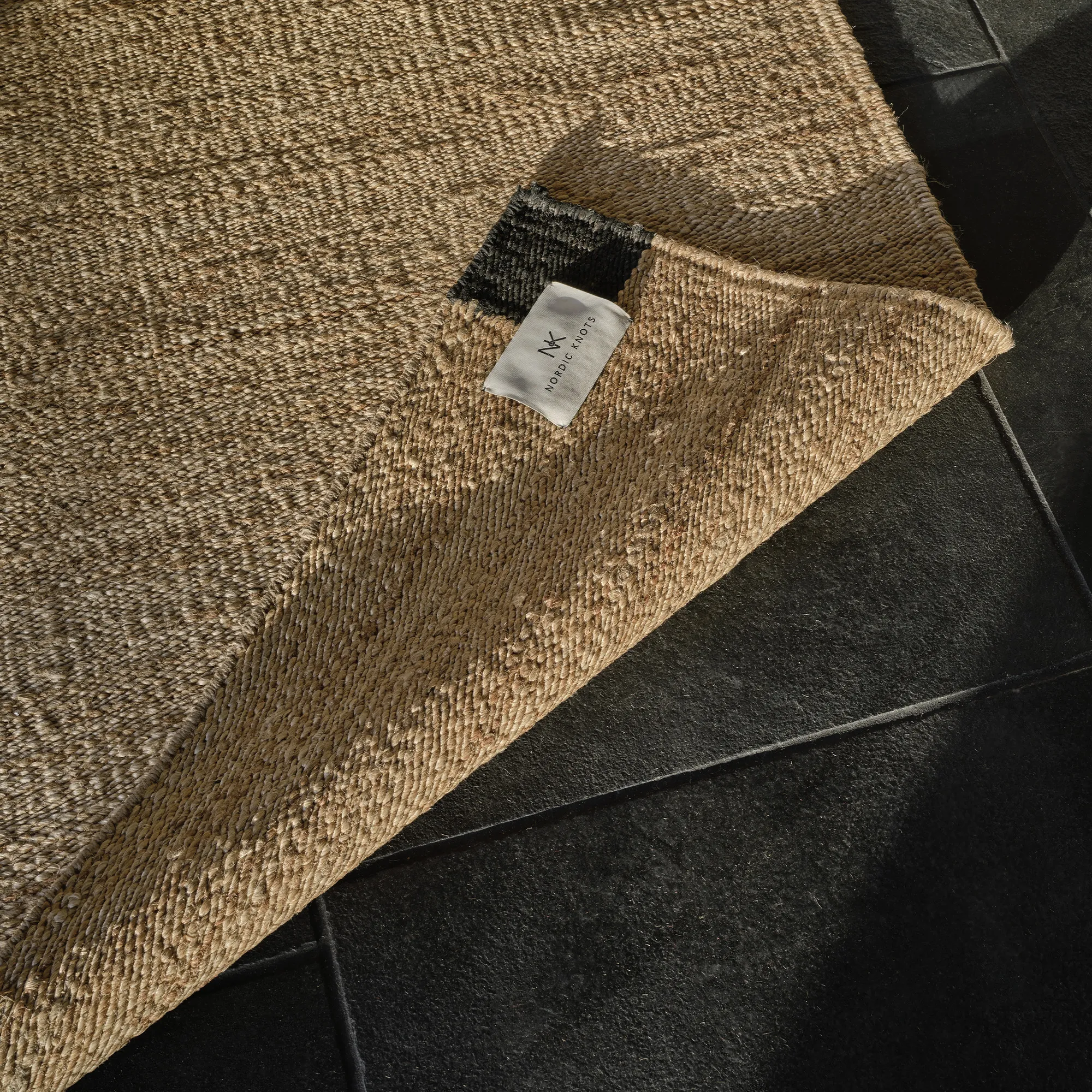 Jute Corner Black tæppe