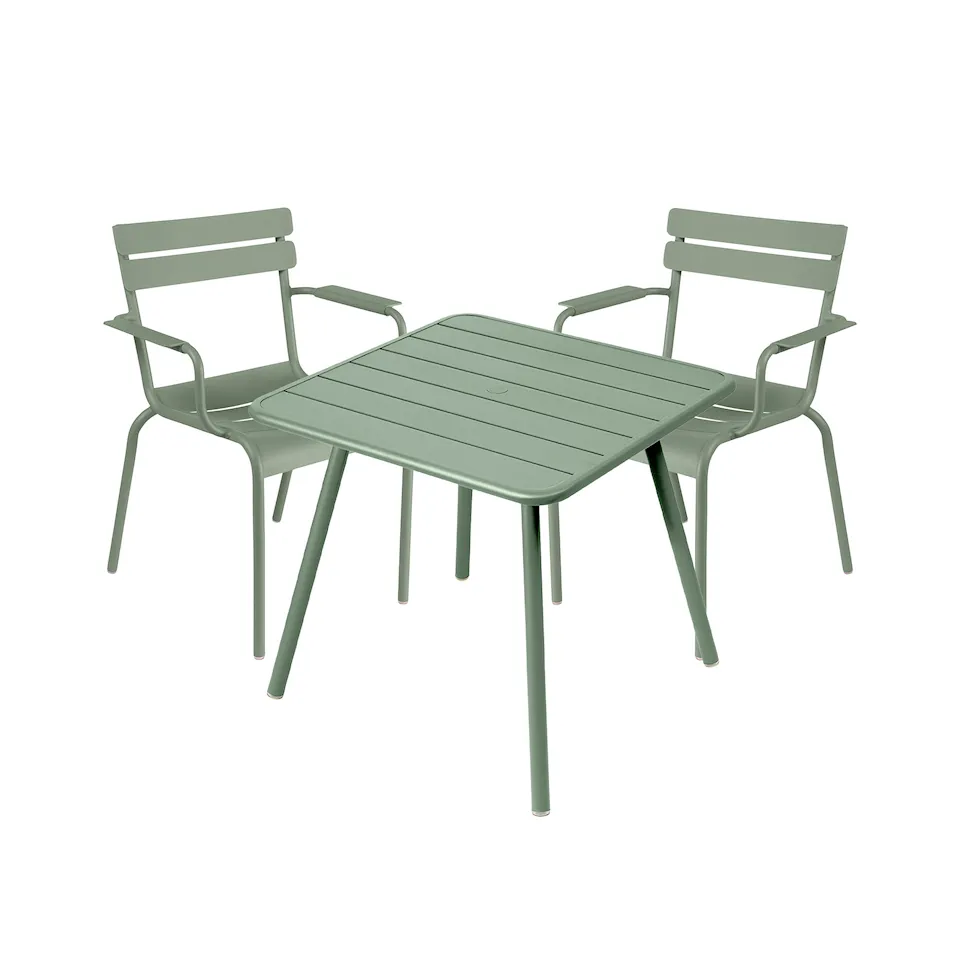 Luxembourg dining set four-legged table & 2 armchairs