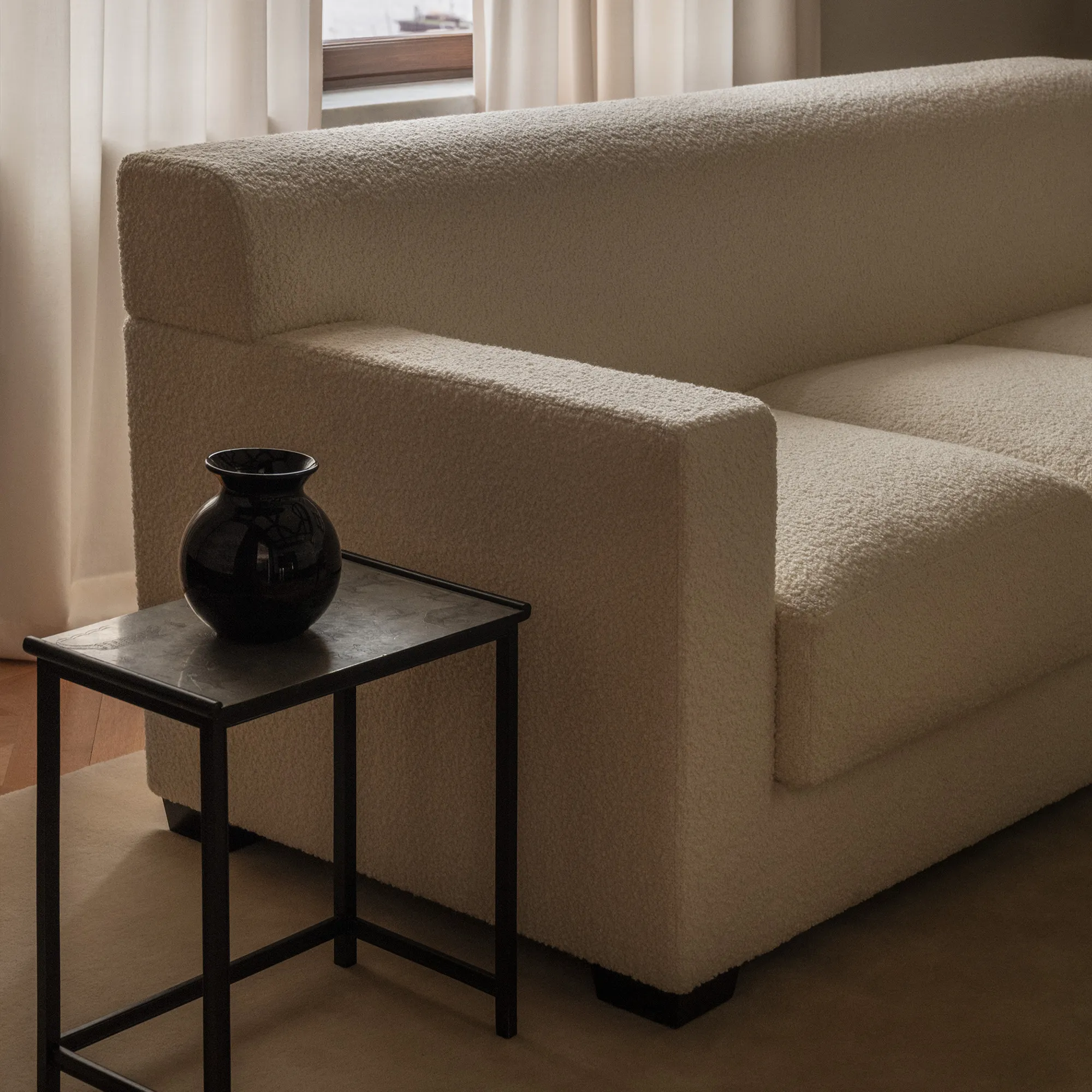 Aksel Sofa - 12
