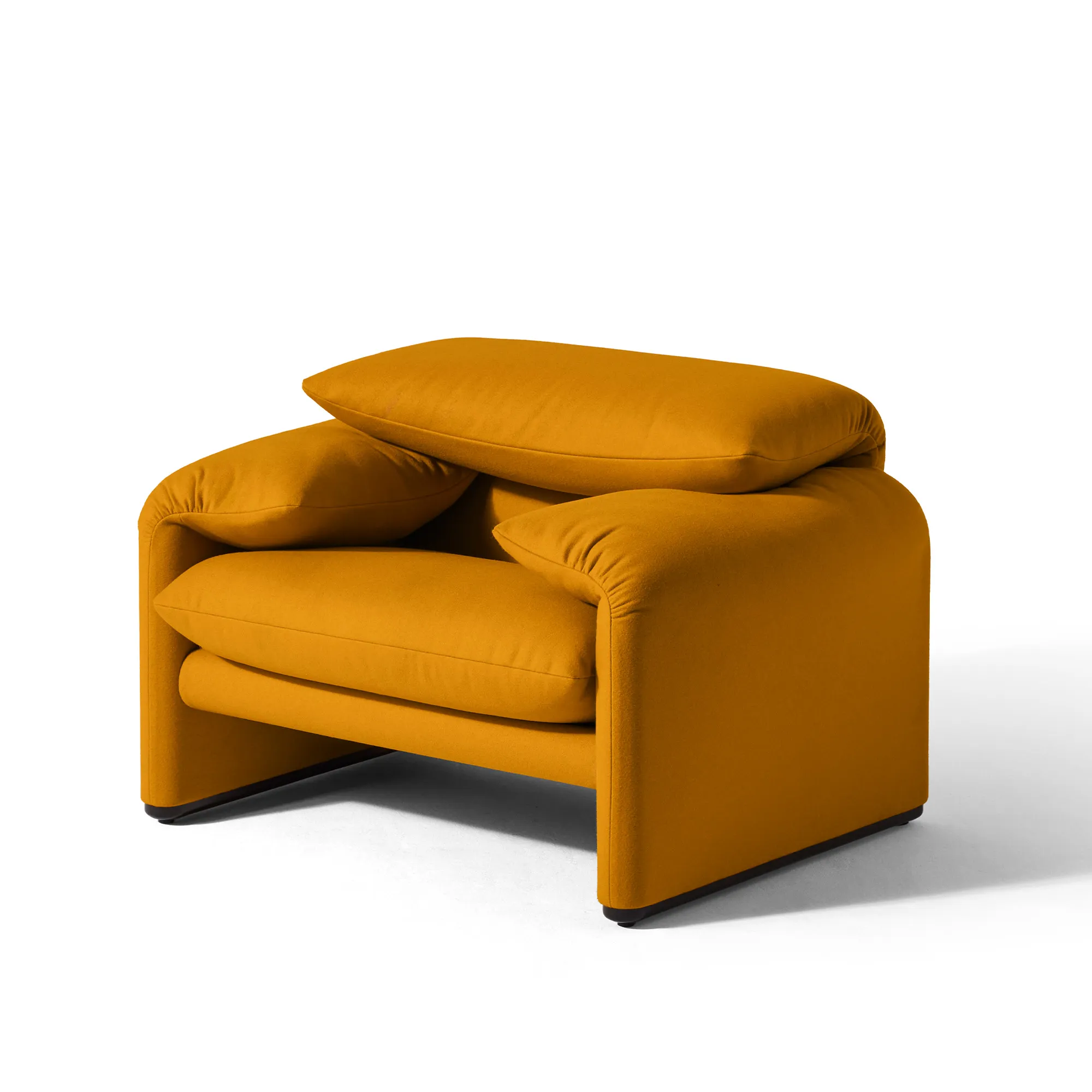 675 Maralunga 40 Armchair - 4