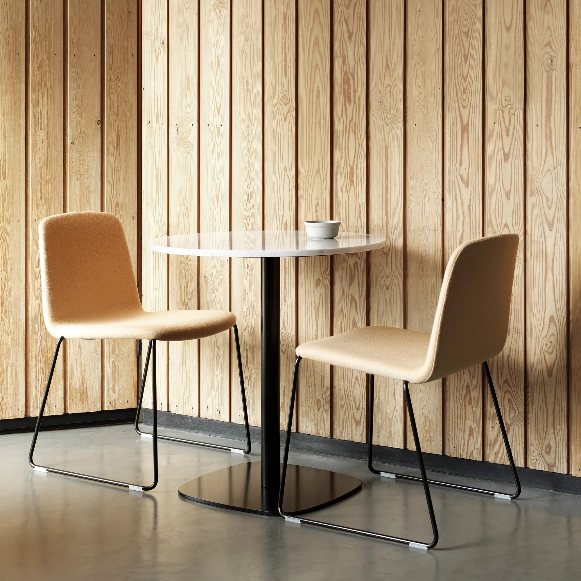 Form Café Table Ø60 cm - 6