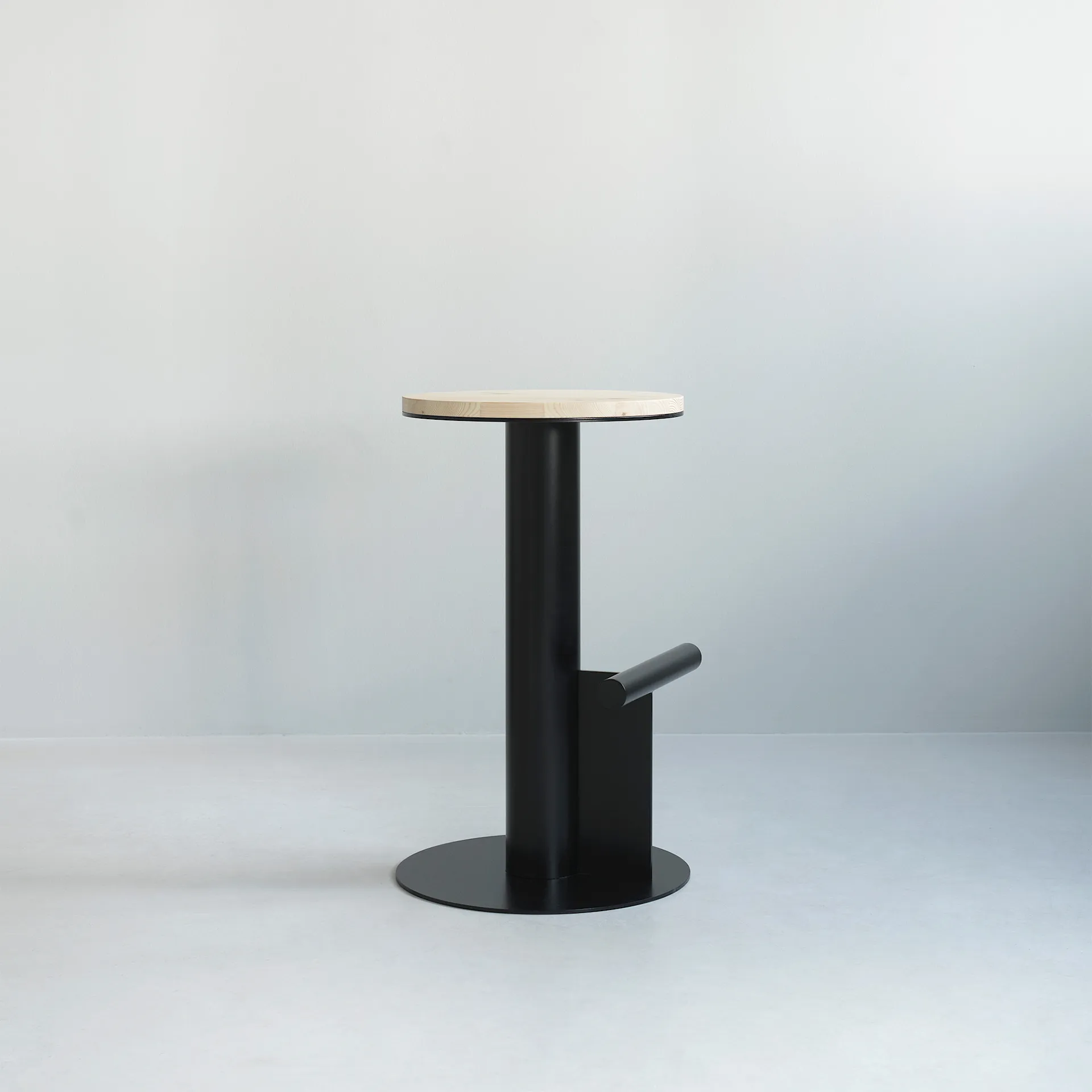 Pole Barstool 65 cm - Normann Copenhagen - NO GA