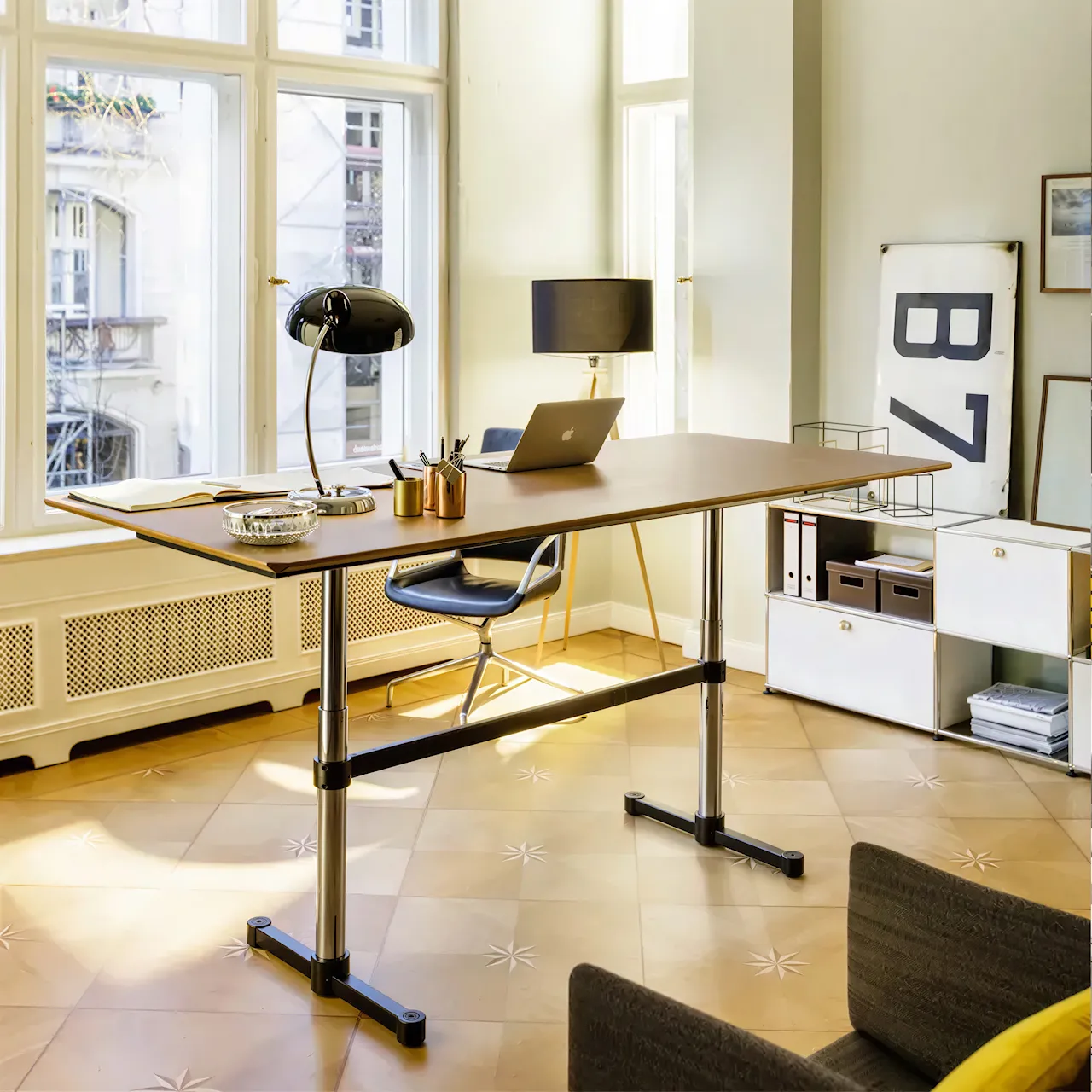 USM Kitos T6 Desk
