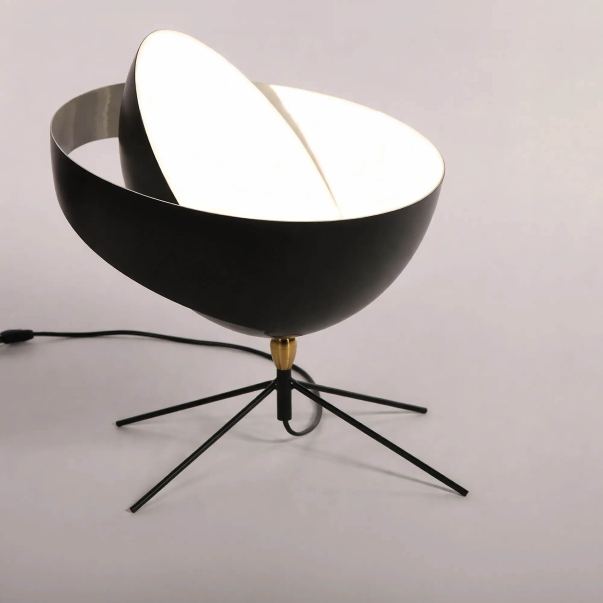 Saturn bordlampe - 2