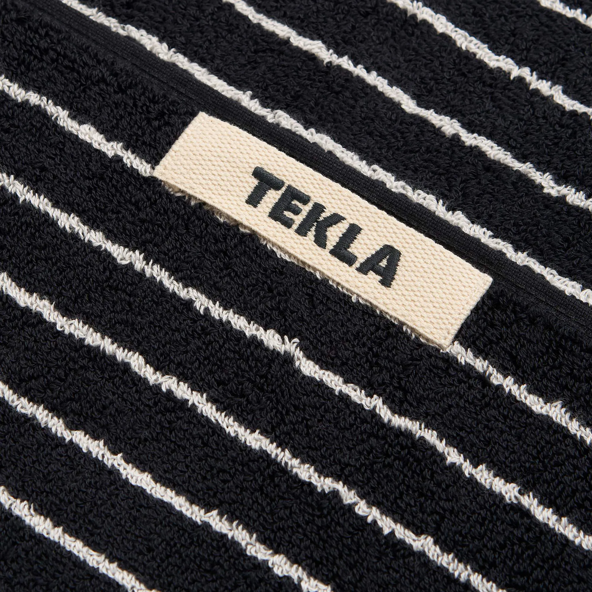 Terry Black Stripes handdoek - 2