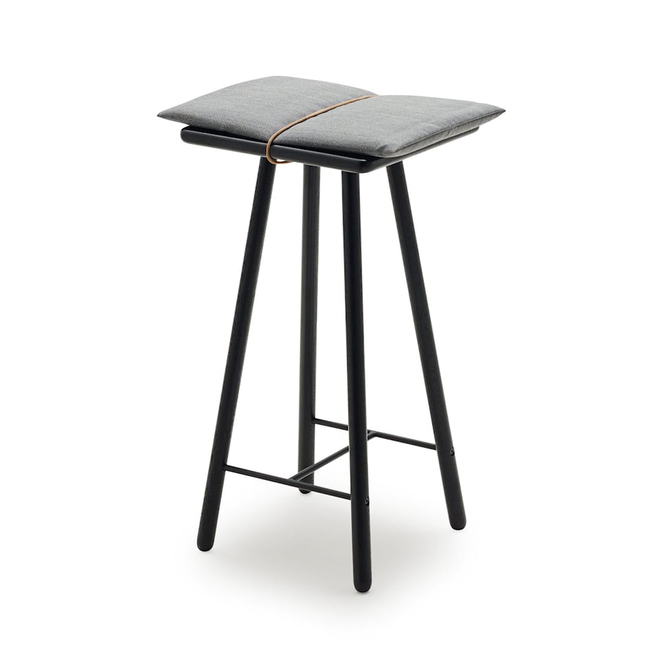 Georg Bar Stool - Black lacquered