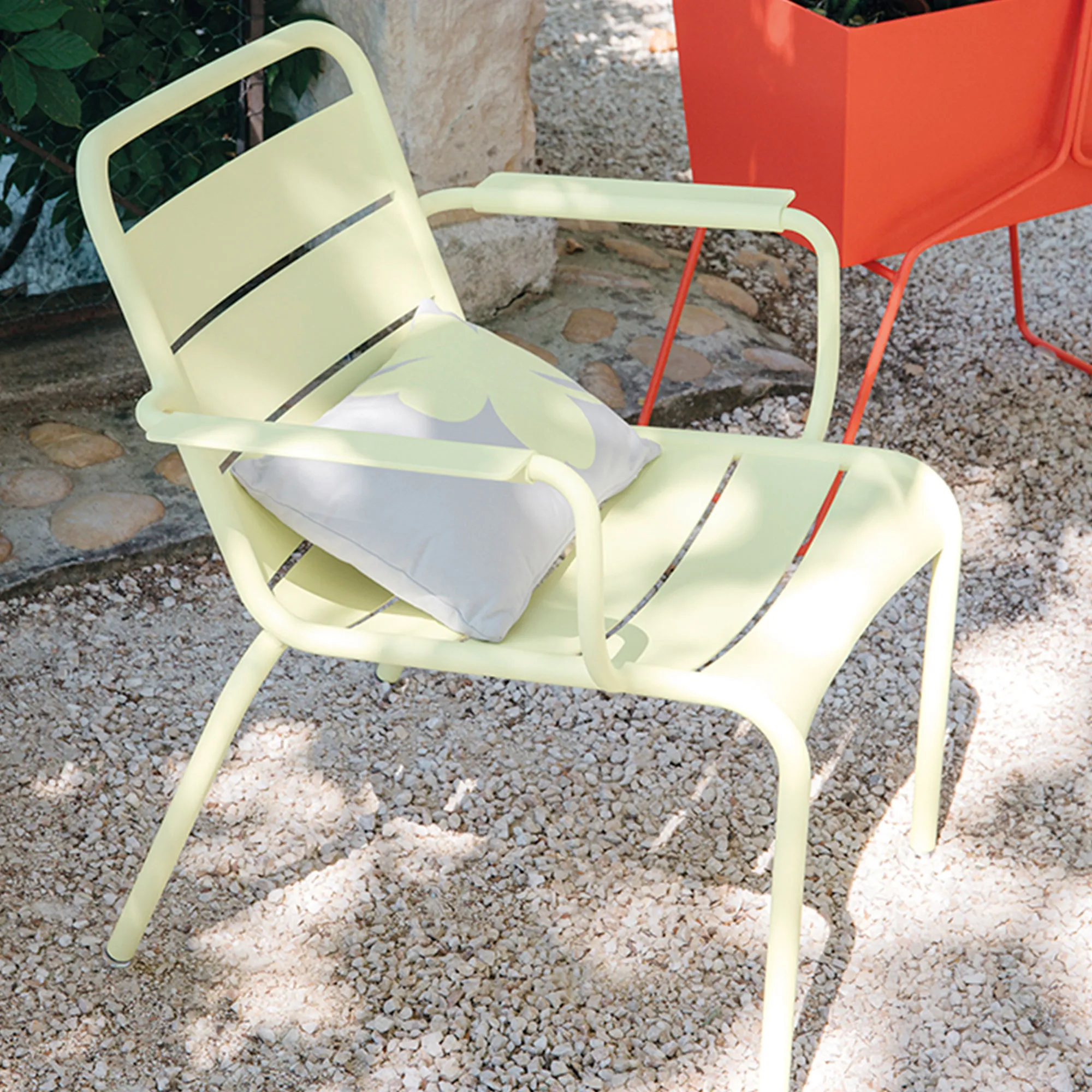 Luxembourg Lounge Armchair - 3