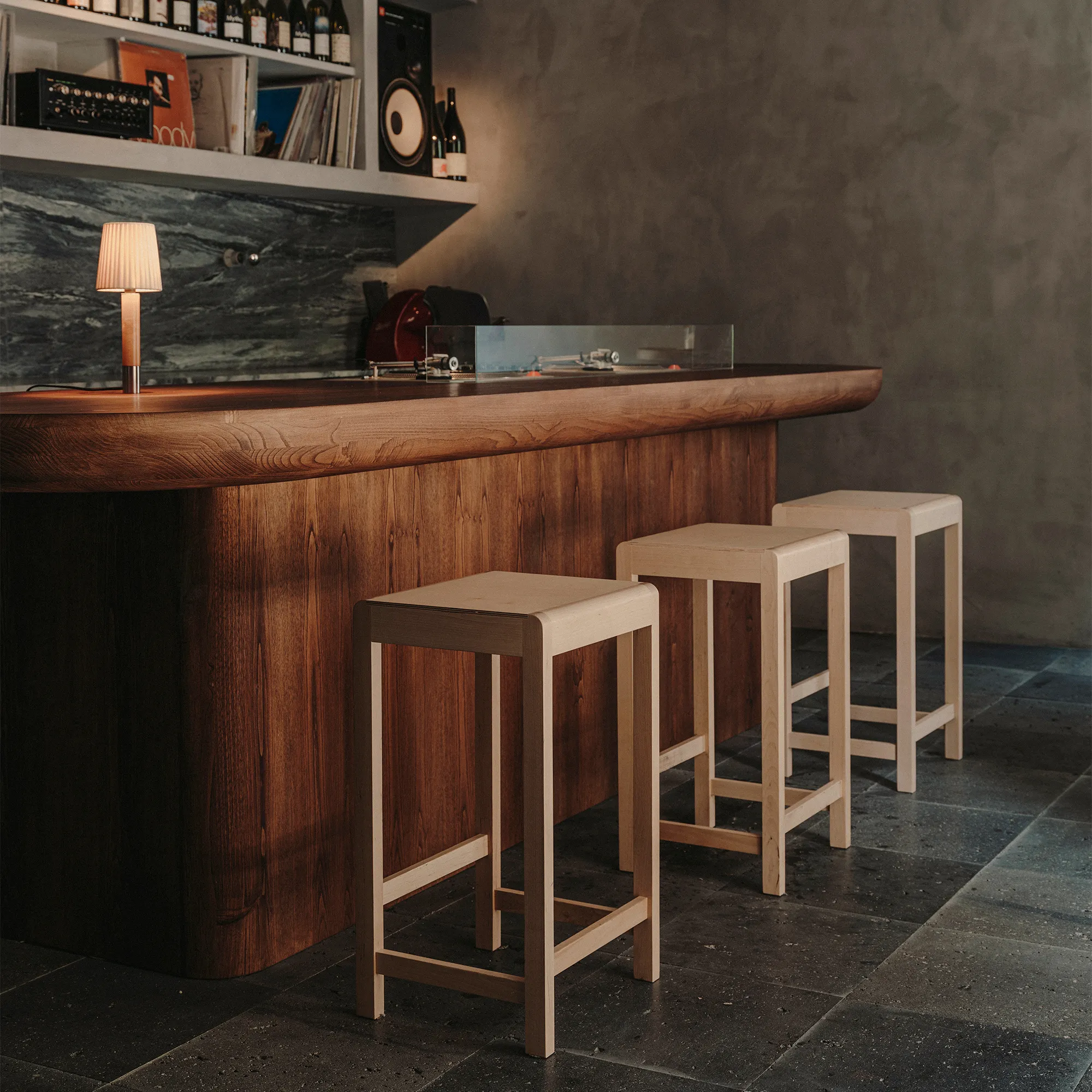 Stool 01 baarijakkara - 13