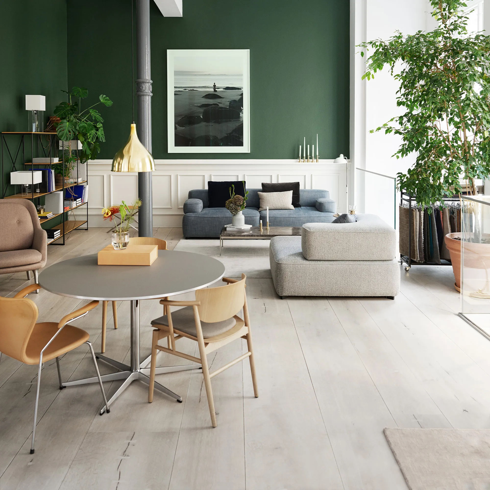 A826 Circular Dining Table Ø145 cm - 3