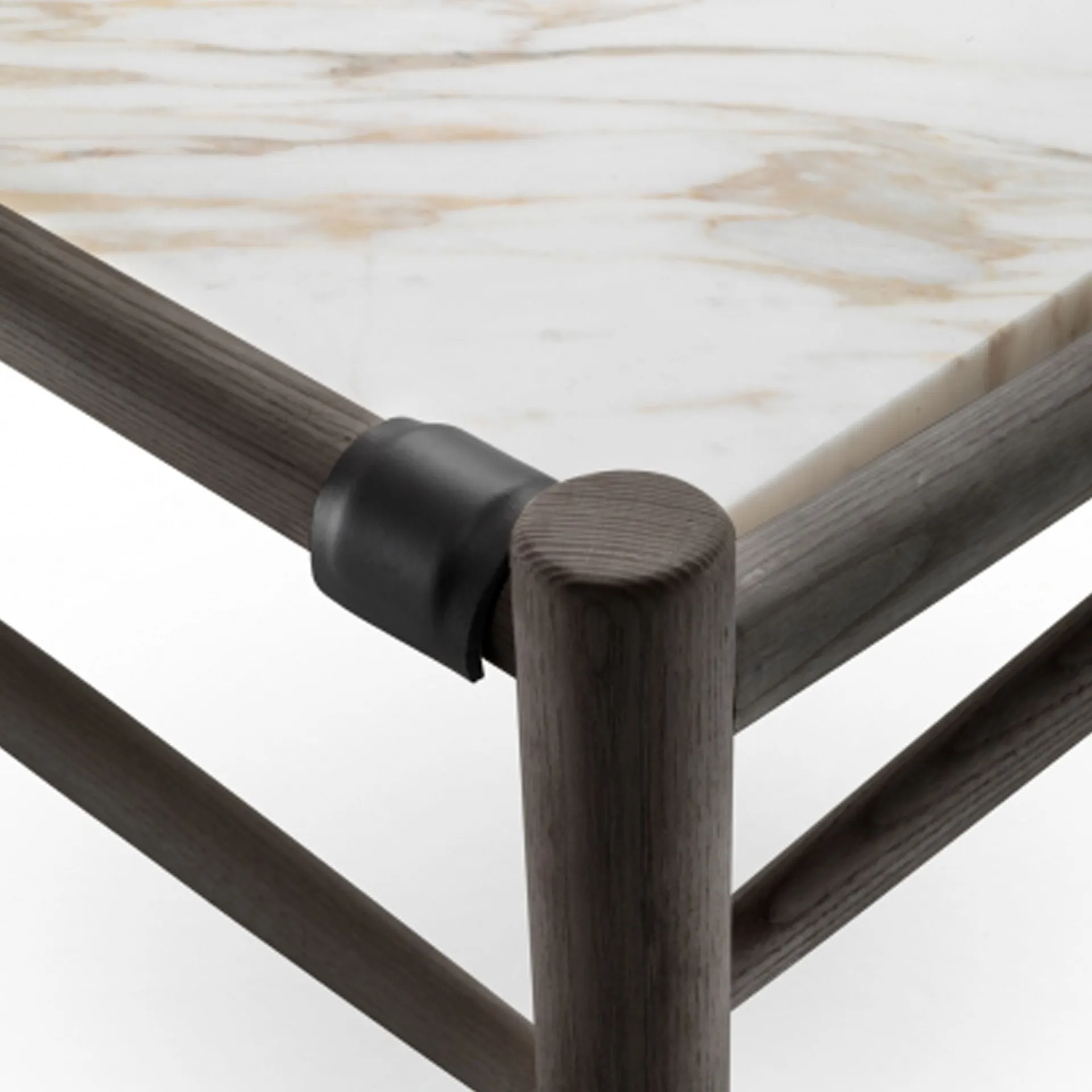 Tessa Small Table - Flexform - Antonio Citterio - NO GA