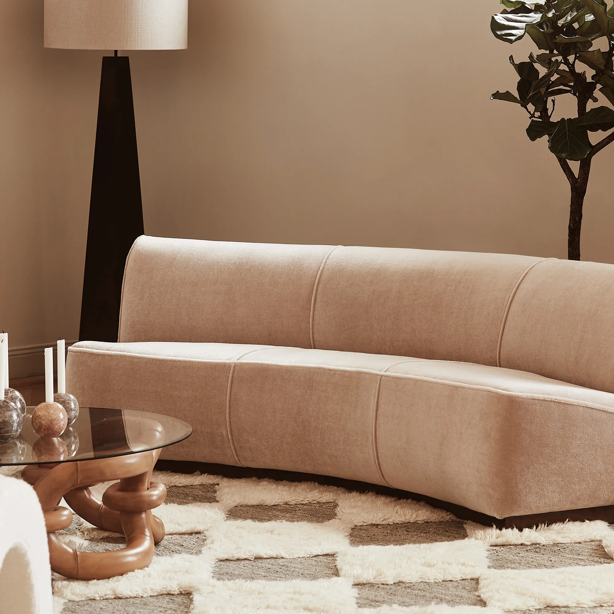 Paris Sofa - 8