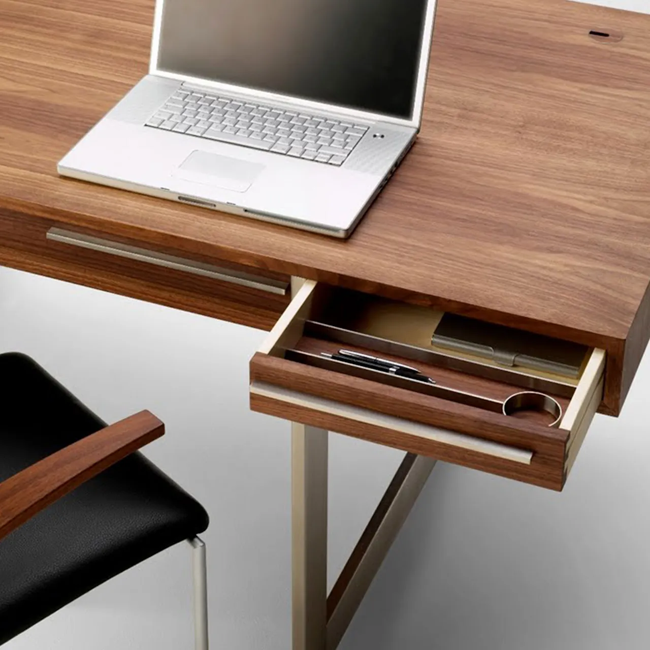 AK 1340 Desk