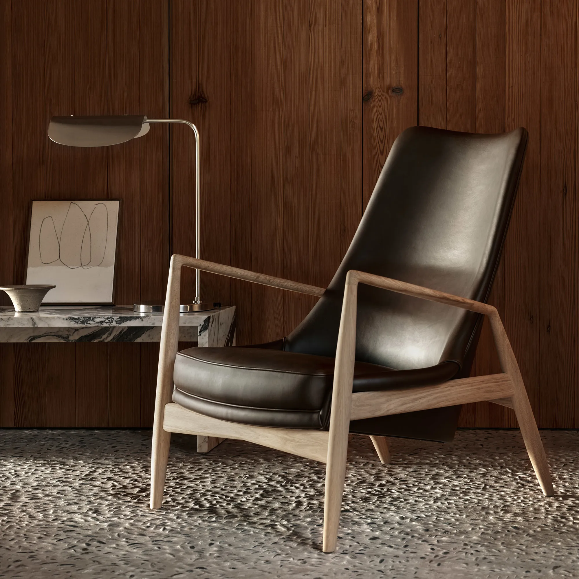 The Seal Lounge Chair Low Natural Oak